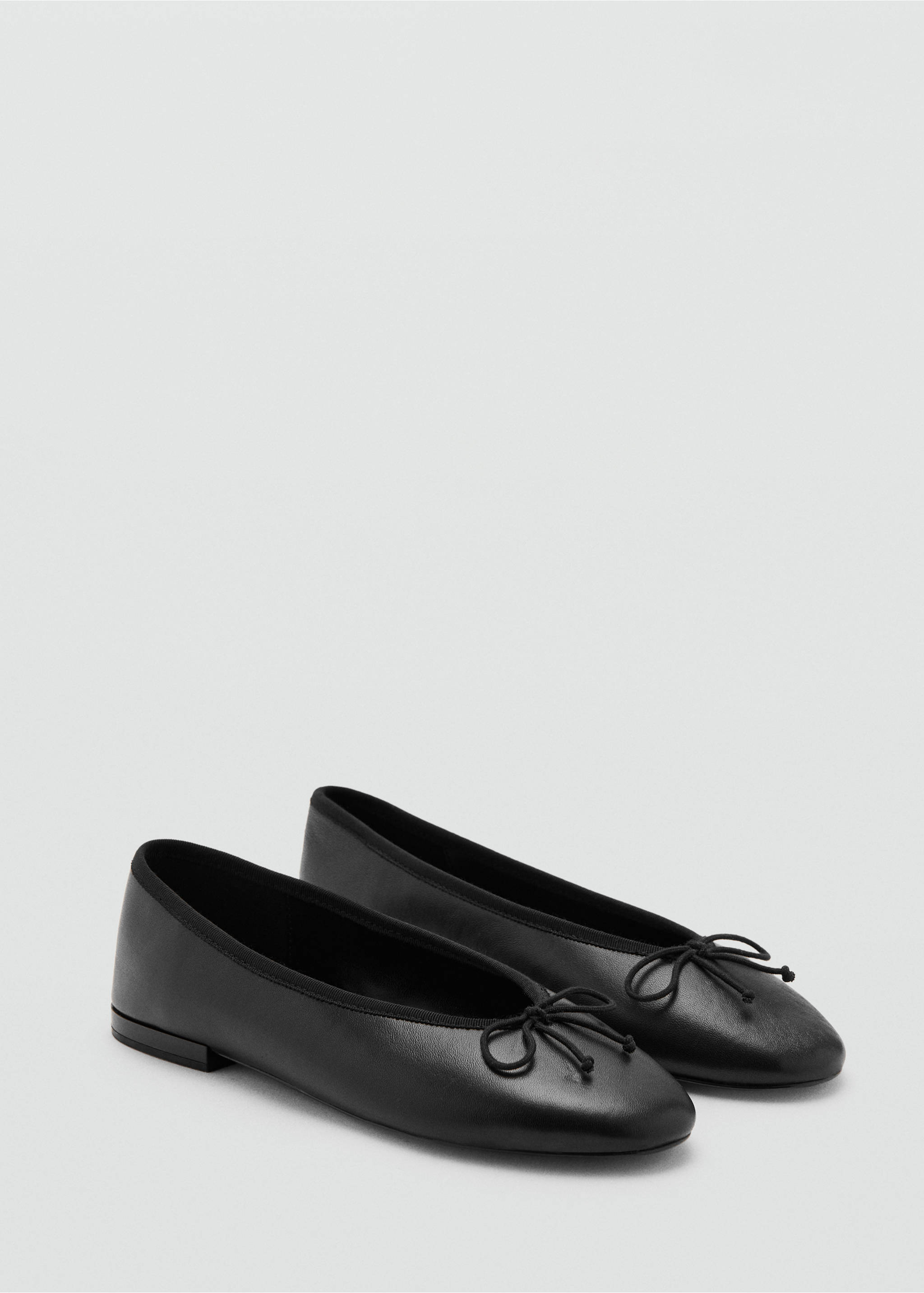 Leather ballet flats with bow - Medium plane, Black. Ref: 17076740-00.