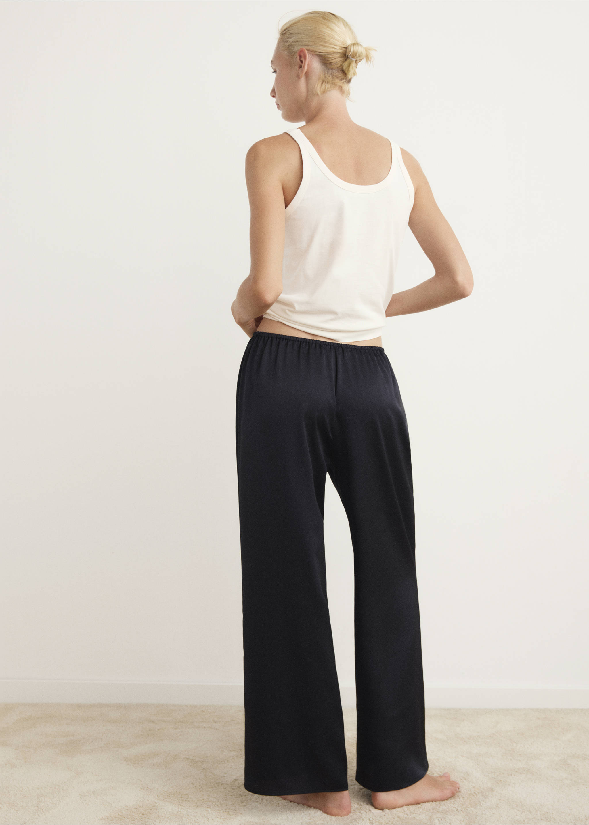 Satin long trousers - Reverse of the article, Charcoal. Ref: 17077127-00.