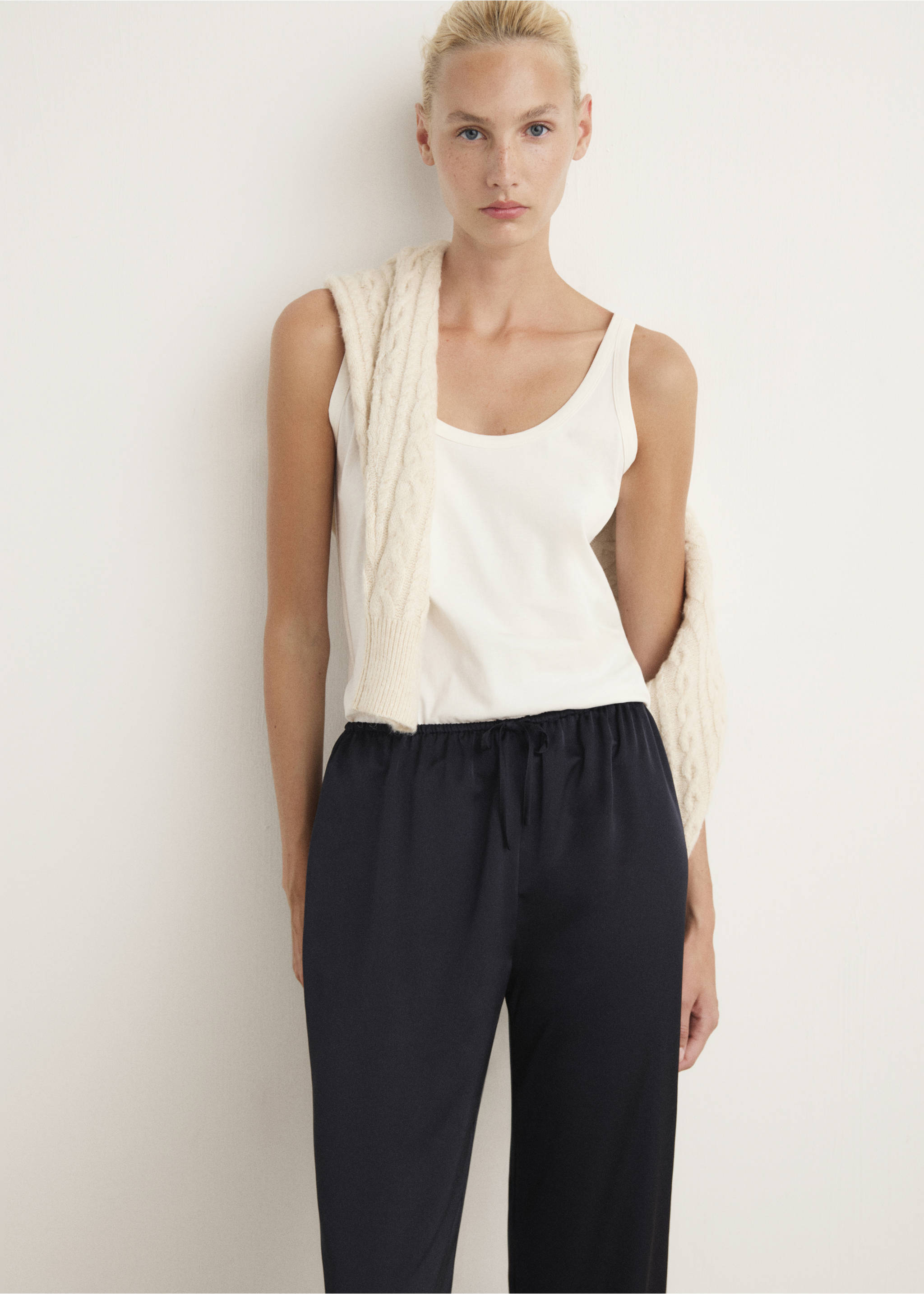 Satin long trousers - Details of the article 1, Charcoal. Ref: 17077127-00.
