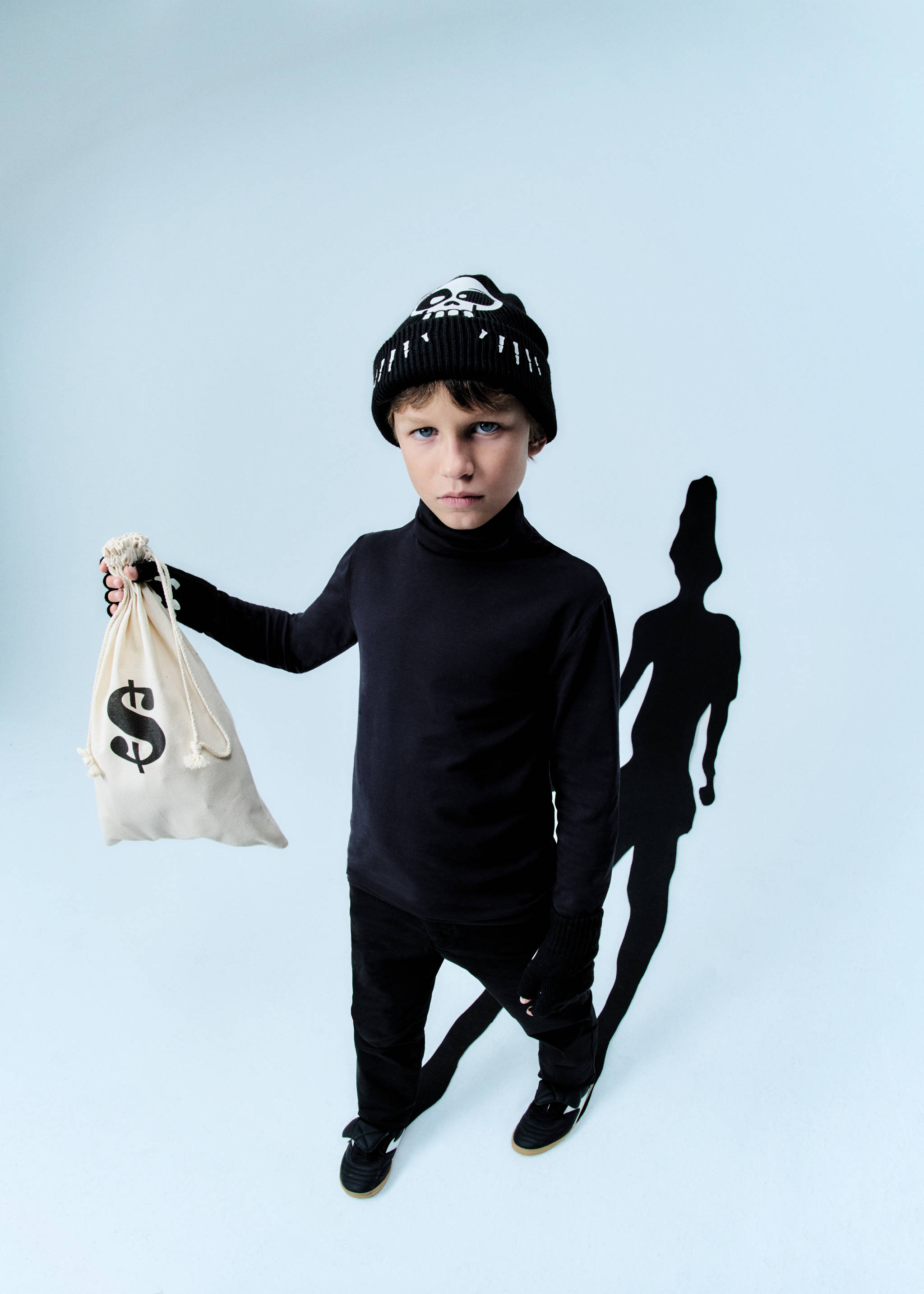 Skull knit beanie - Details of the article 5, Black. Ref: 17077130-00.