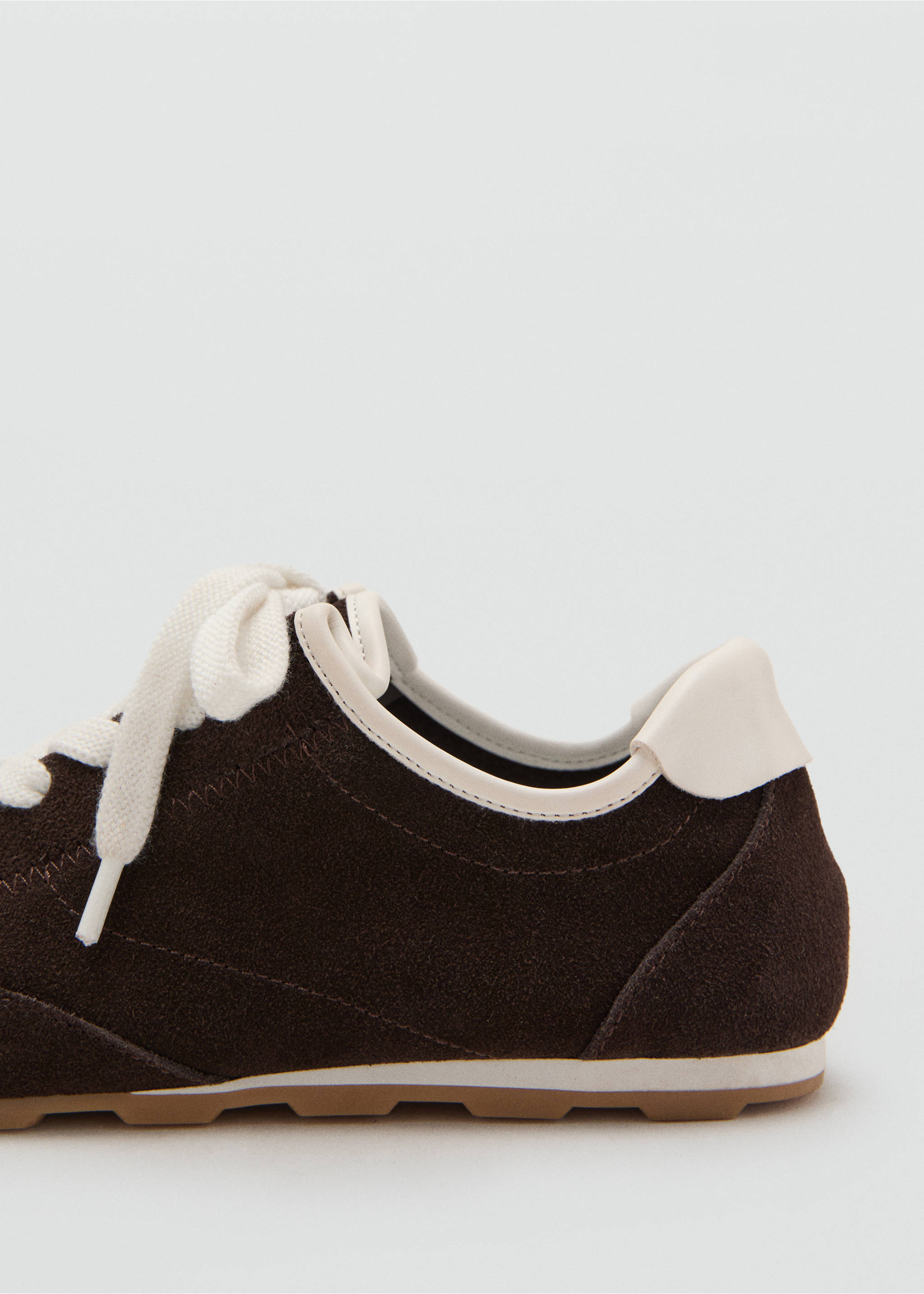 Deportivas serraje contraste - Detalle del artículo 1, Chocolate. Ref: 17077775-00.