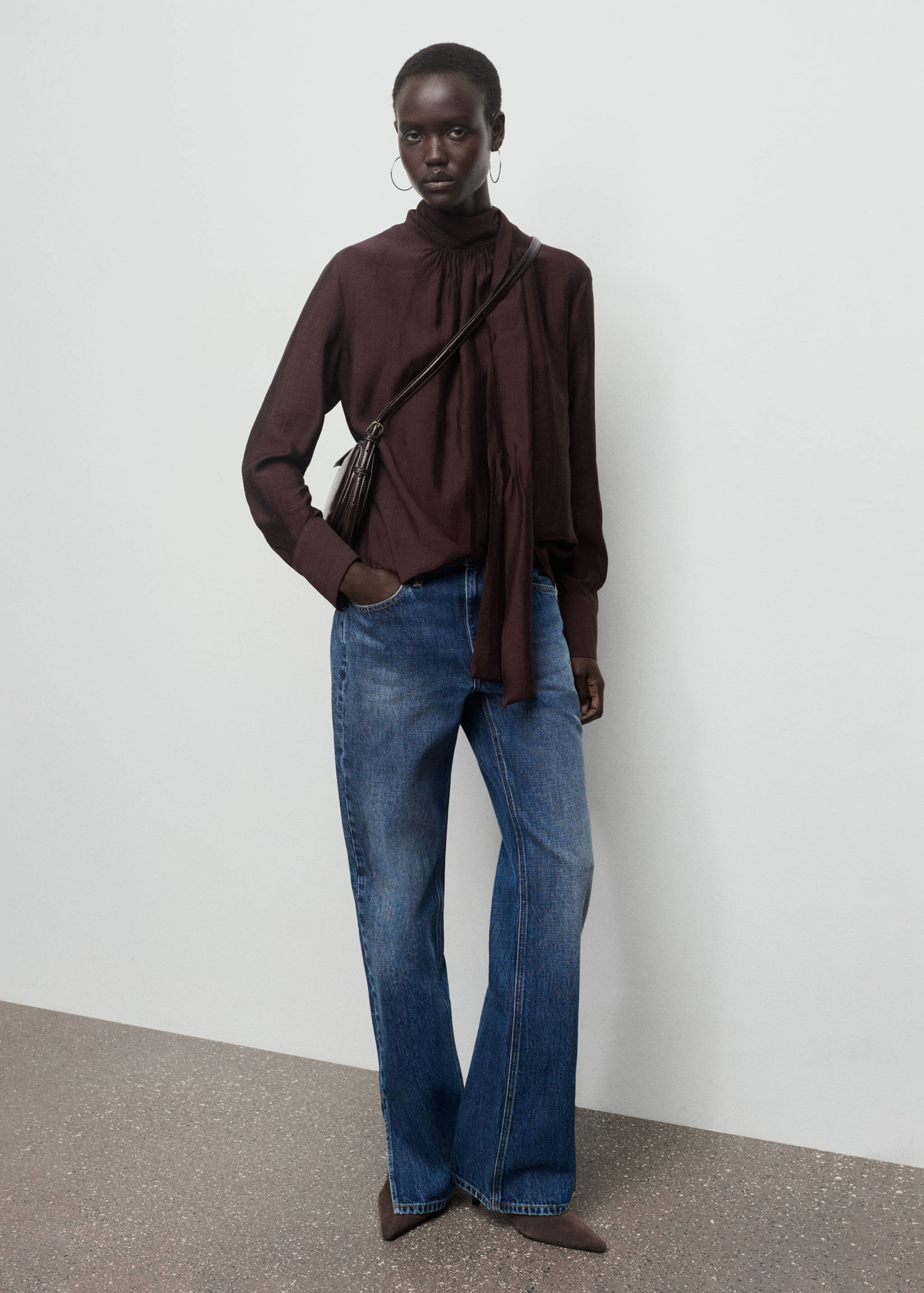 Blusa textura fular - Plano general