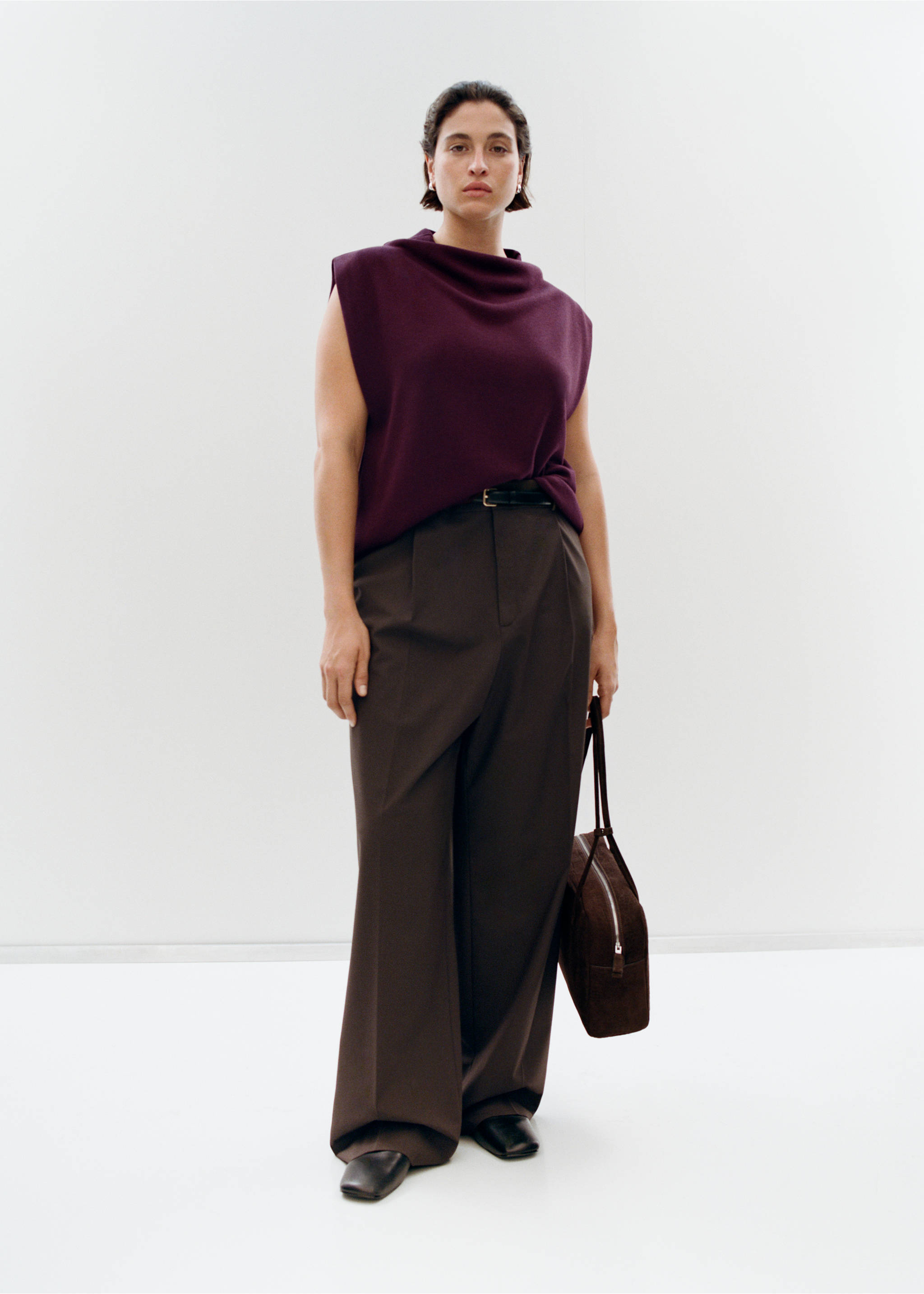 Draped neck top - Details of the article 7, Burgundy. Ref: 17077802-00.