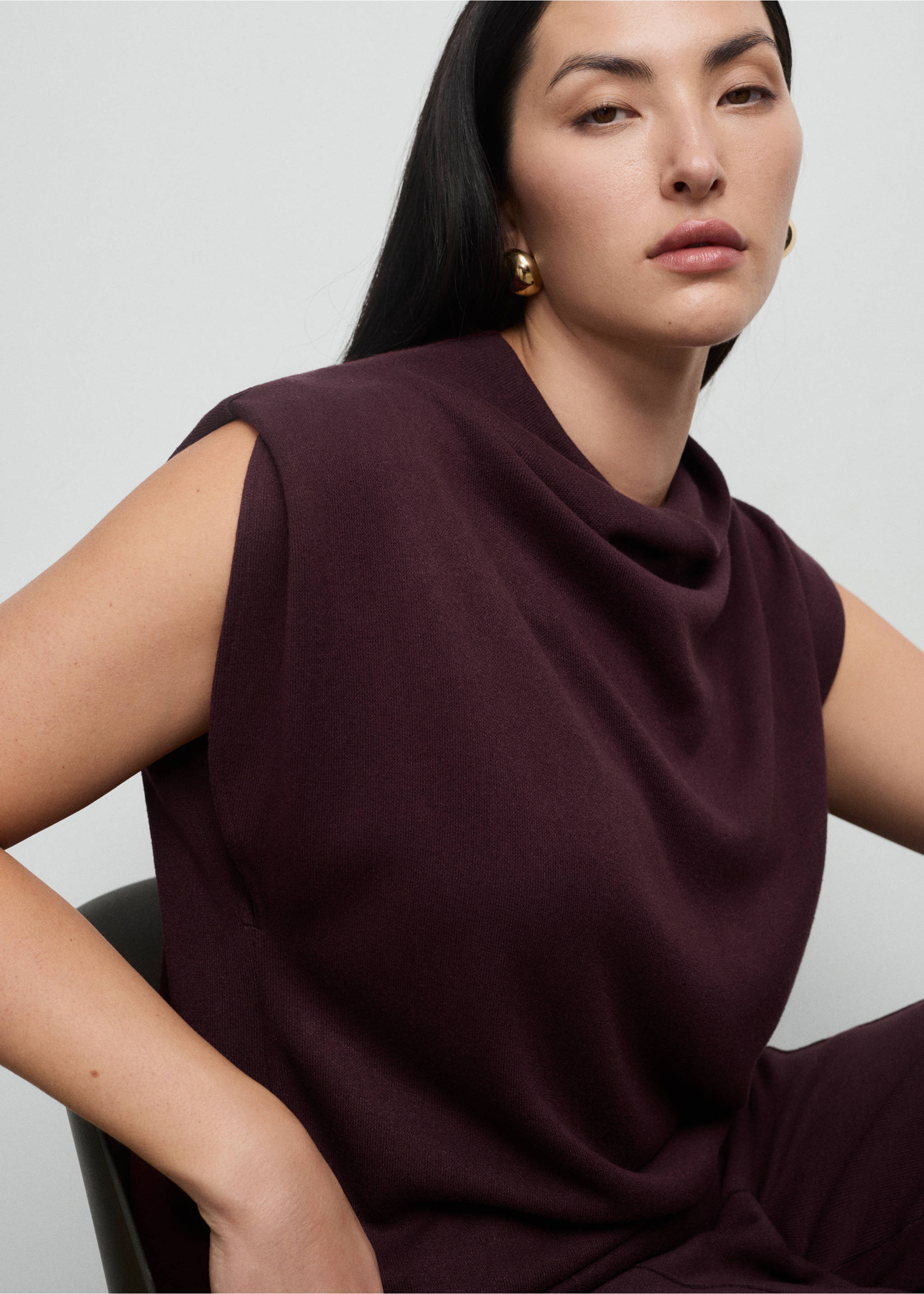 Draped neck top - Details of the article 4, Burgundy. Ref: 17077802-00.