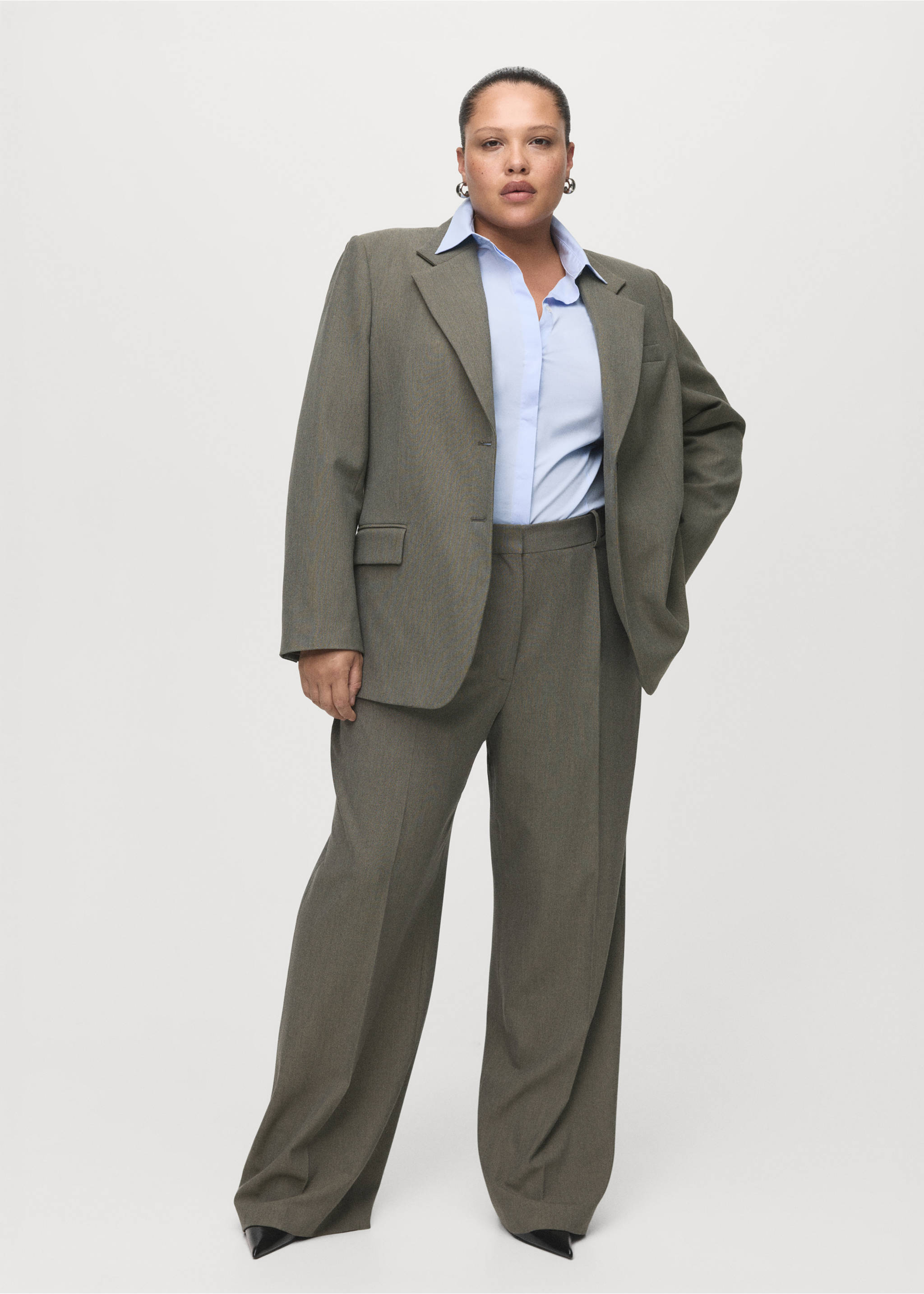 Pleated straight-leg suit trousers - Details of the article 3, Pastel Green. Ref: 17077818-00.