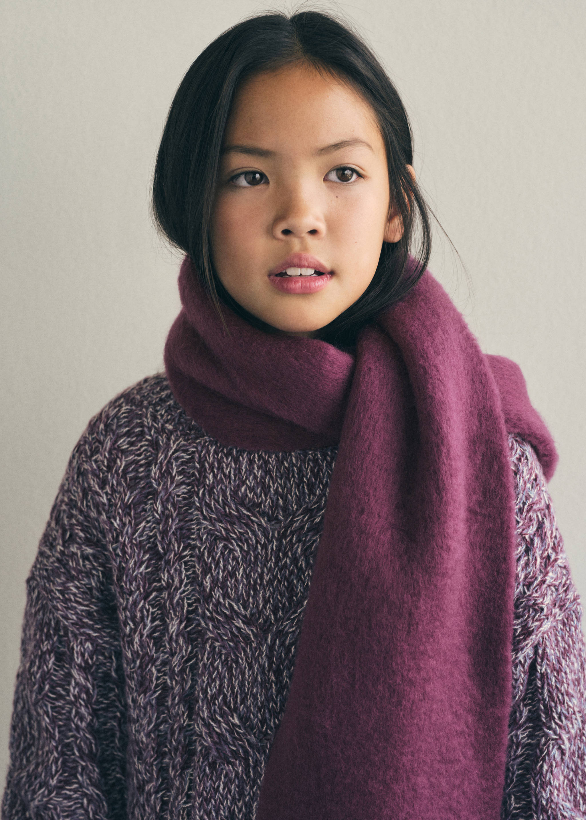 Schal mit fransigen Abschlüssen - Detail des Artikels 9