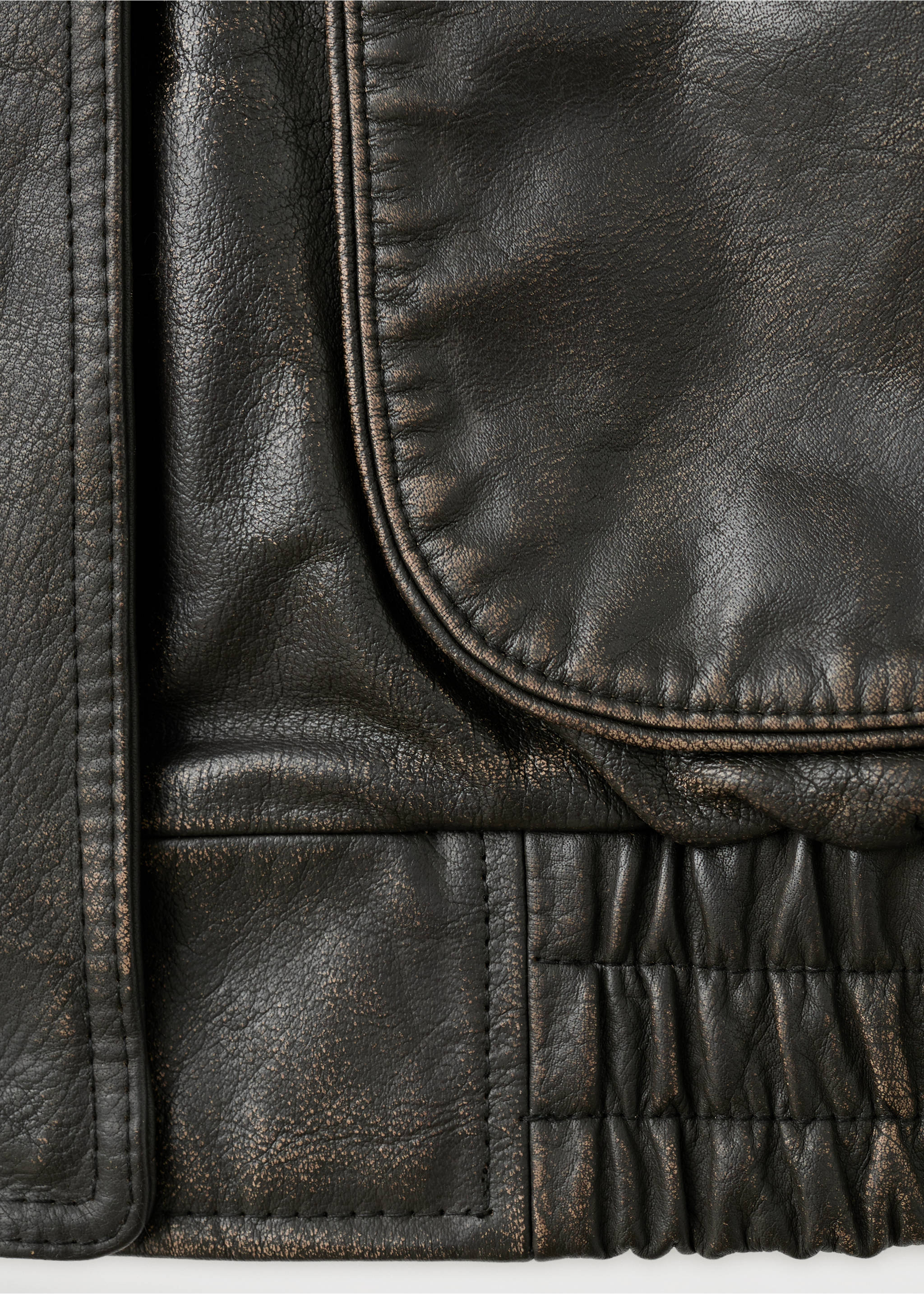 100% leather jacket with pockets - Details of the article 8, Brown. Ref: 17077907-00.