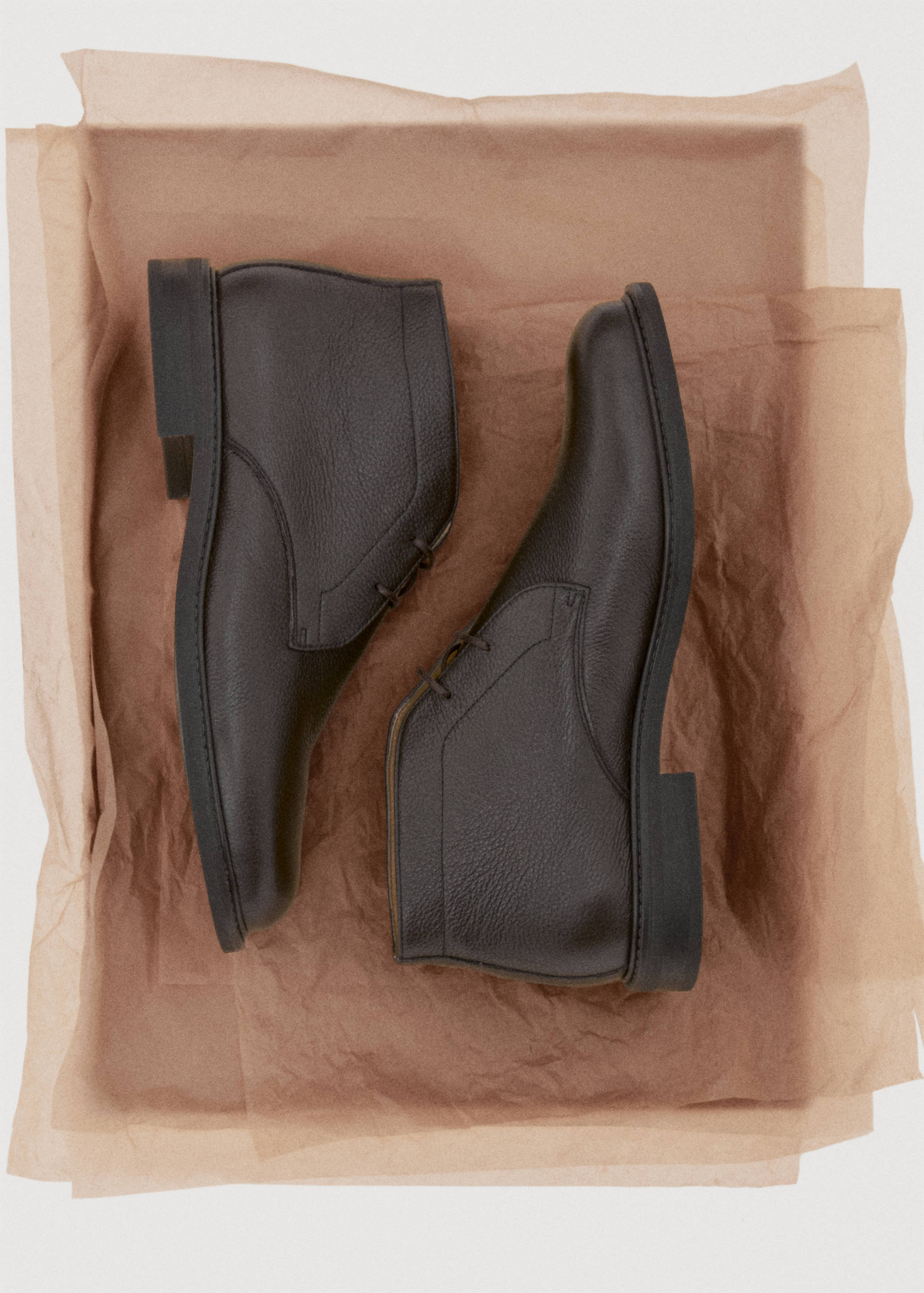 Lace-up leather ankle boots - Details of the article 9