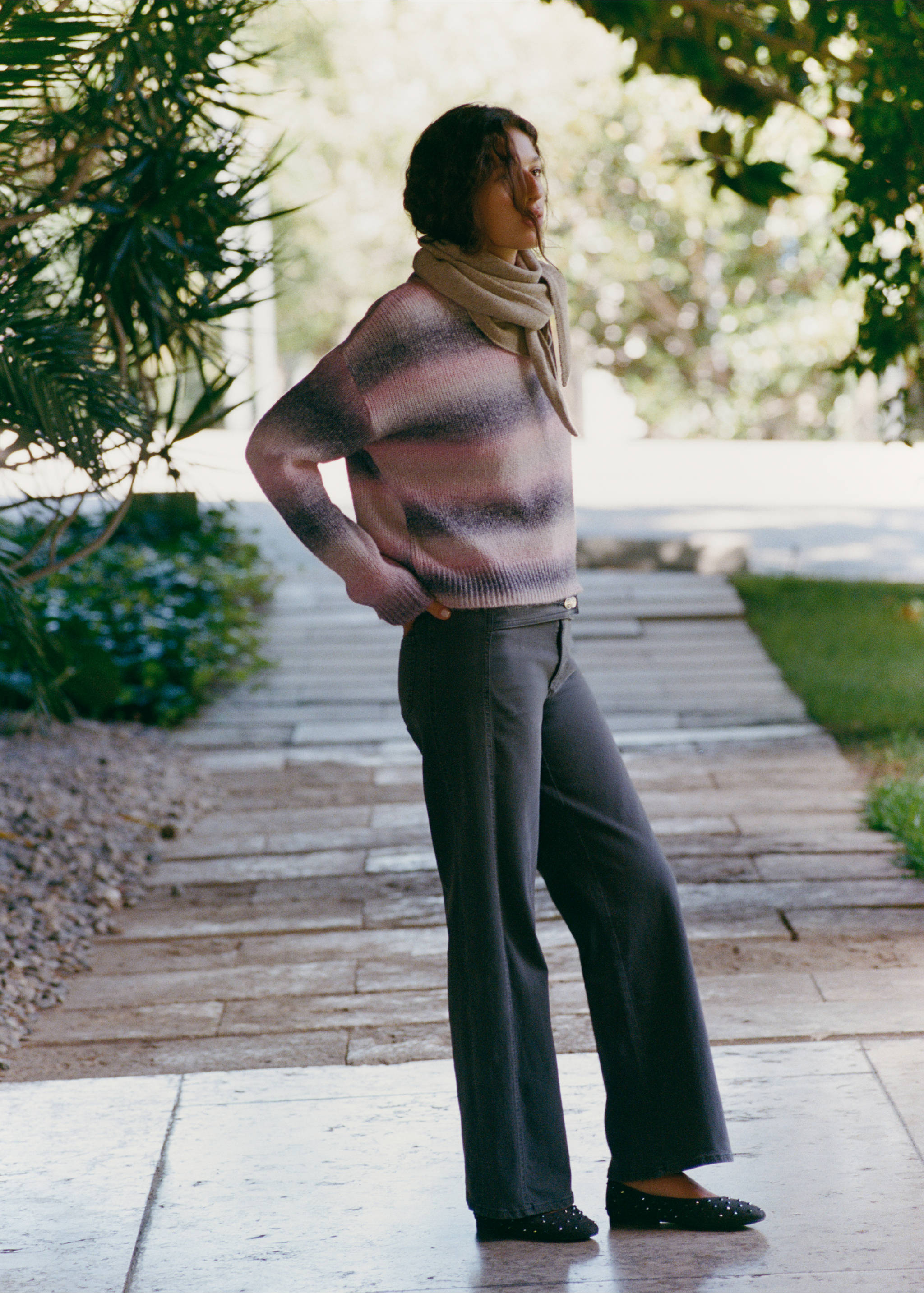 Multi-coloured knit sweater - Details of the article 5, Light Pink. Ref: 17078265-00.