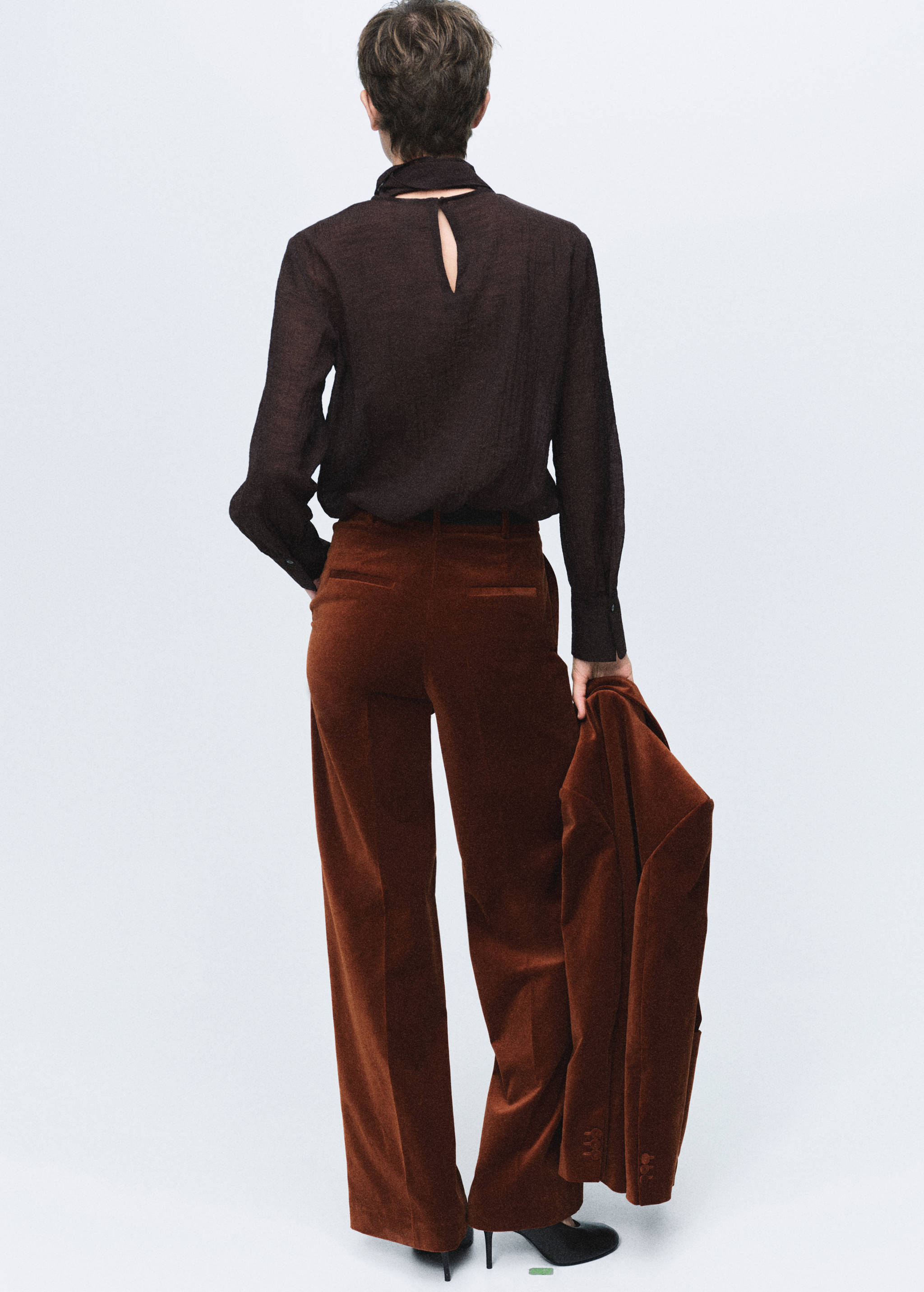 Velvet suit trousers - Reverse of the article
