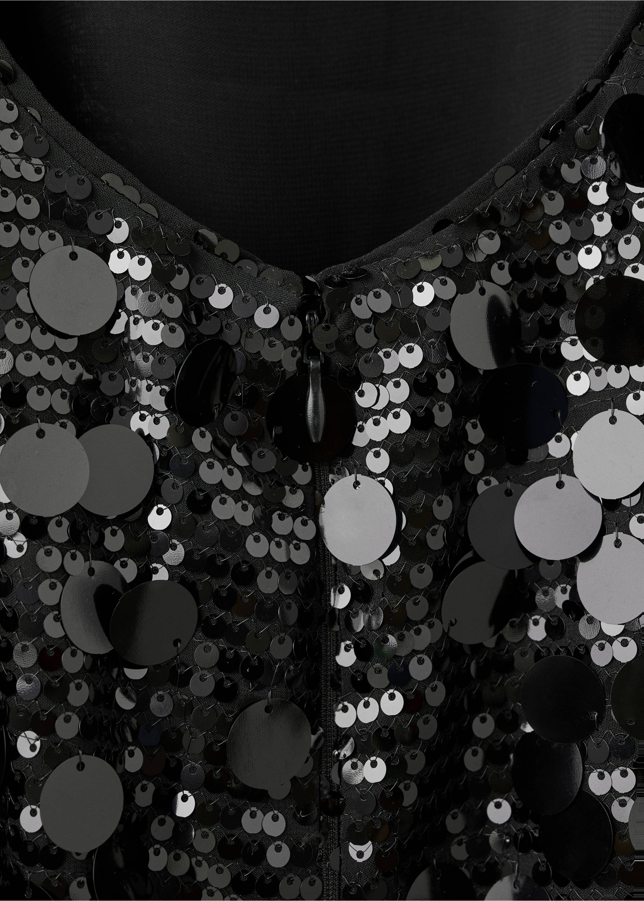 Short dress with sequins - Details of the article 0, Black. Ref: 17078632-00.
