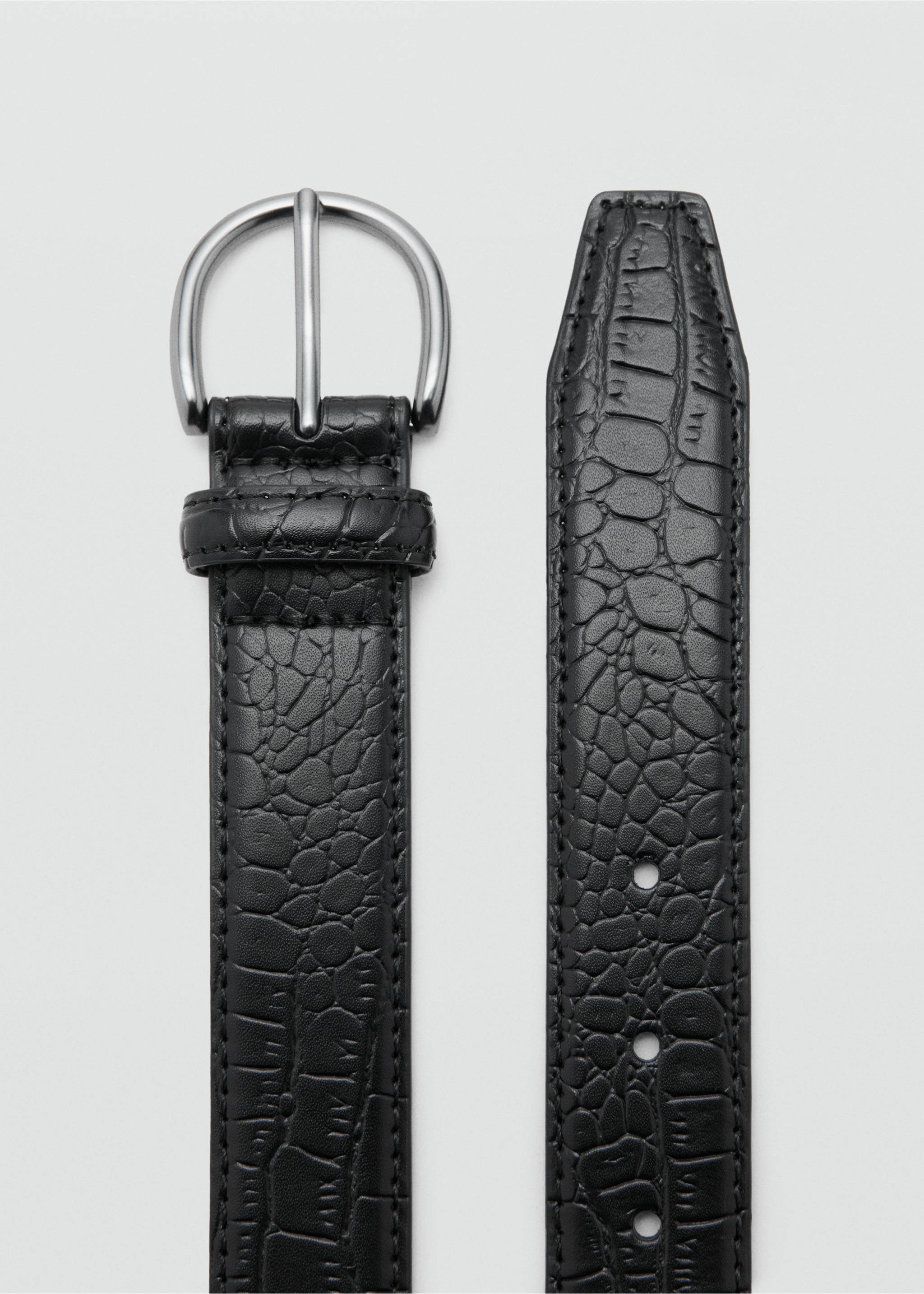 100% beaten leather belt - Medium plane, Black. Ref: 17079206-00.