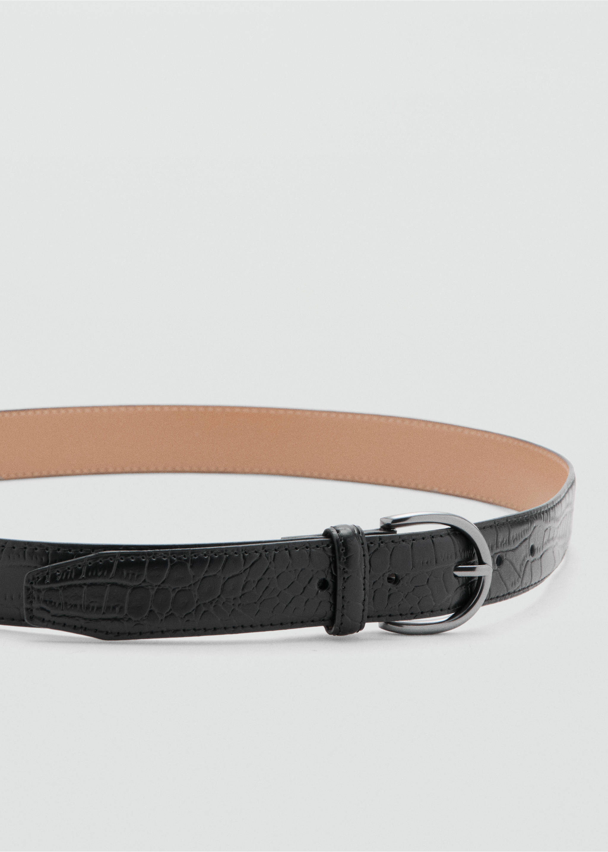100% beaten leather belt - Details of the article 1, Black. Ref: 17079206-00.