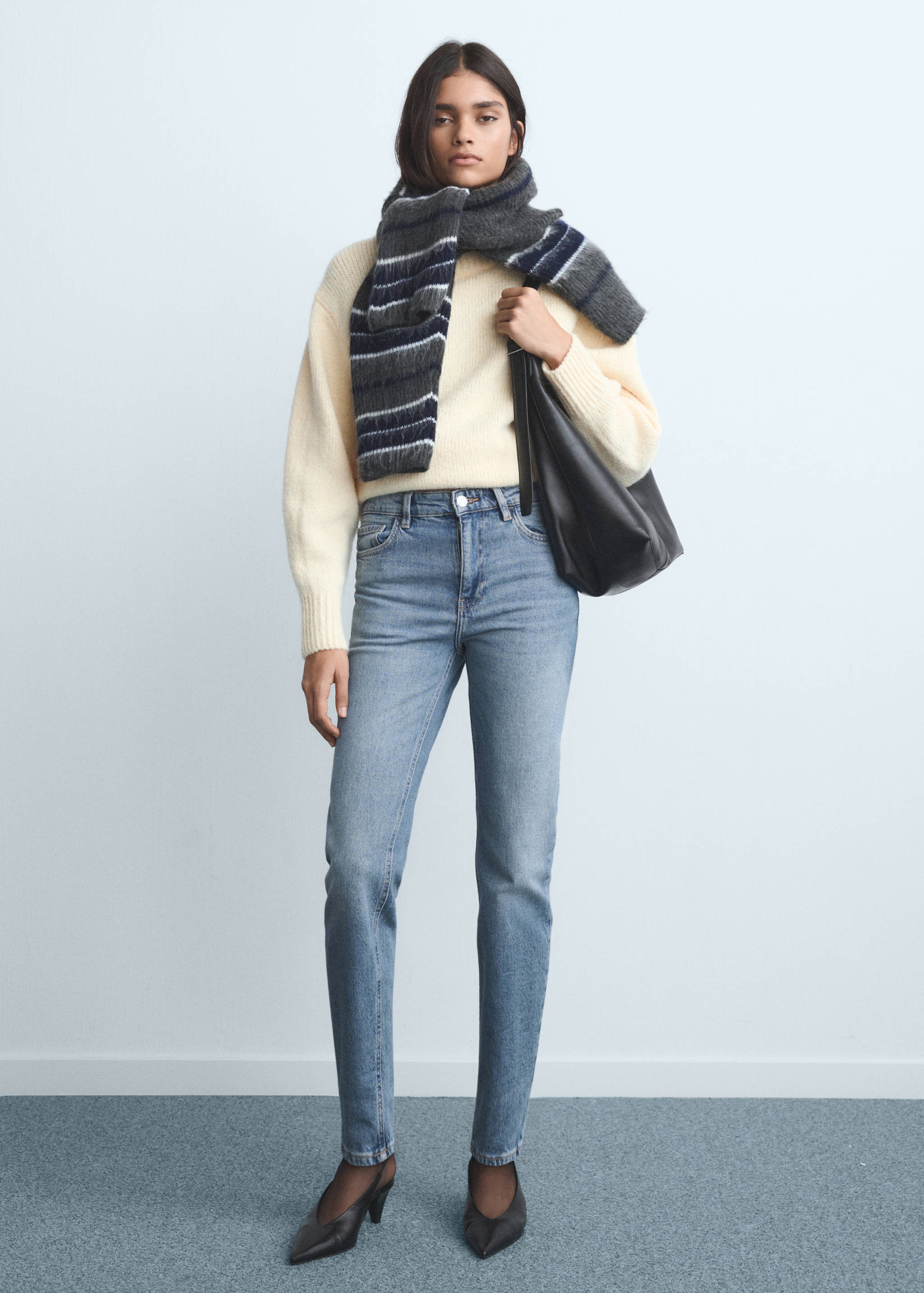 Jeans Newmom confort tiro alto - Plano general