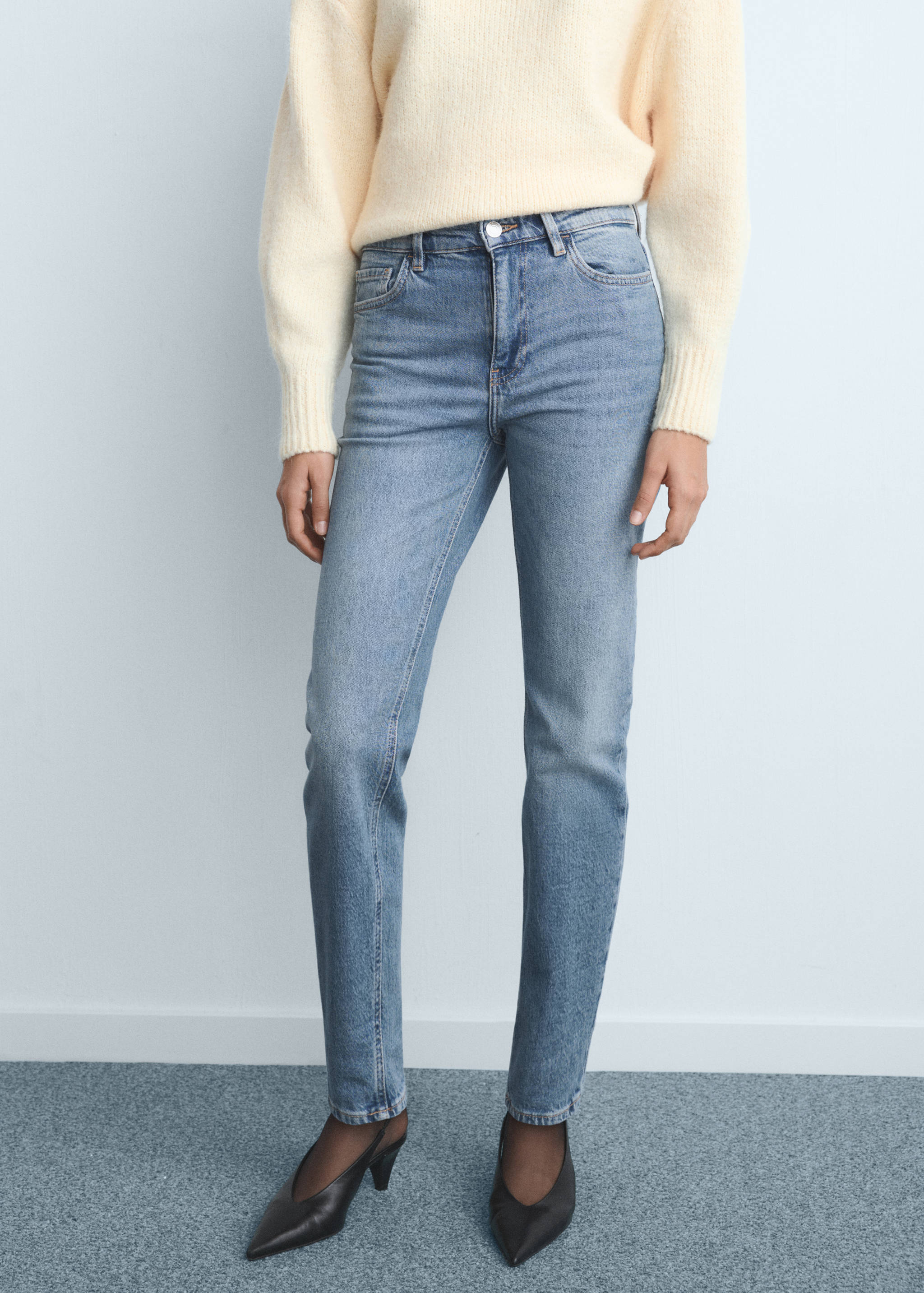 Jeans Newmom confort tiro alto - Plano medio