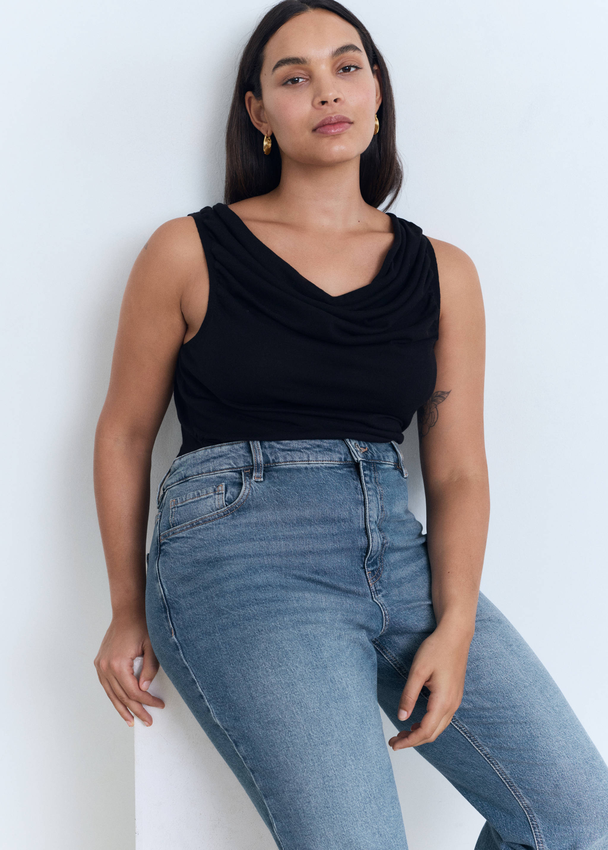 Jeans Newmom confort tiro alto - Detalle del artículo 5