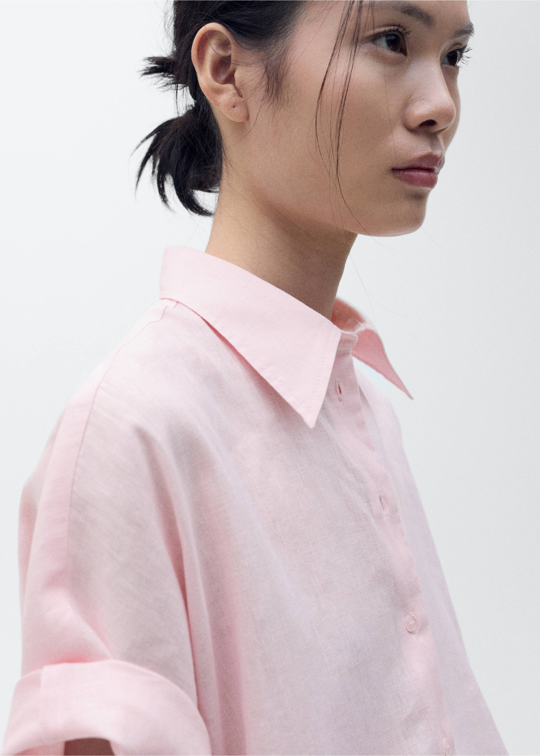 Short sleeve linen-blend shirt - Details of the article 1, Light Pink. Ref: 17081133-00.