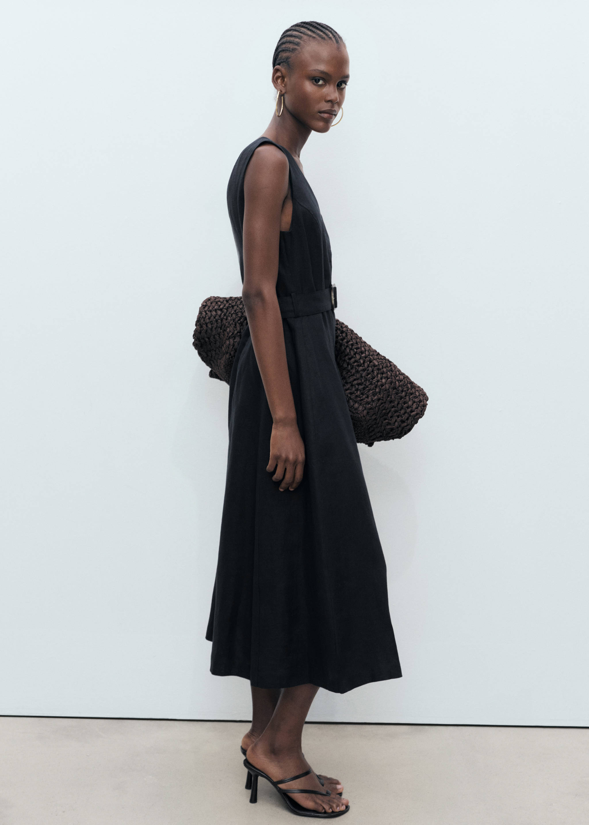 Flared linen dress with belt - General plane