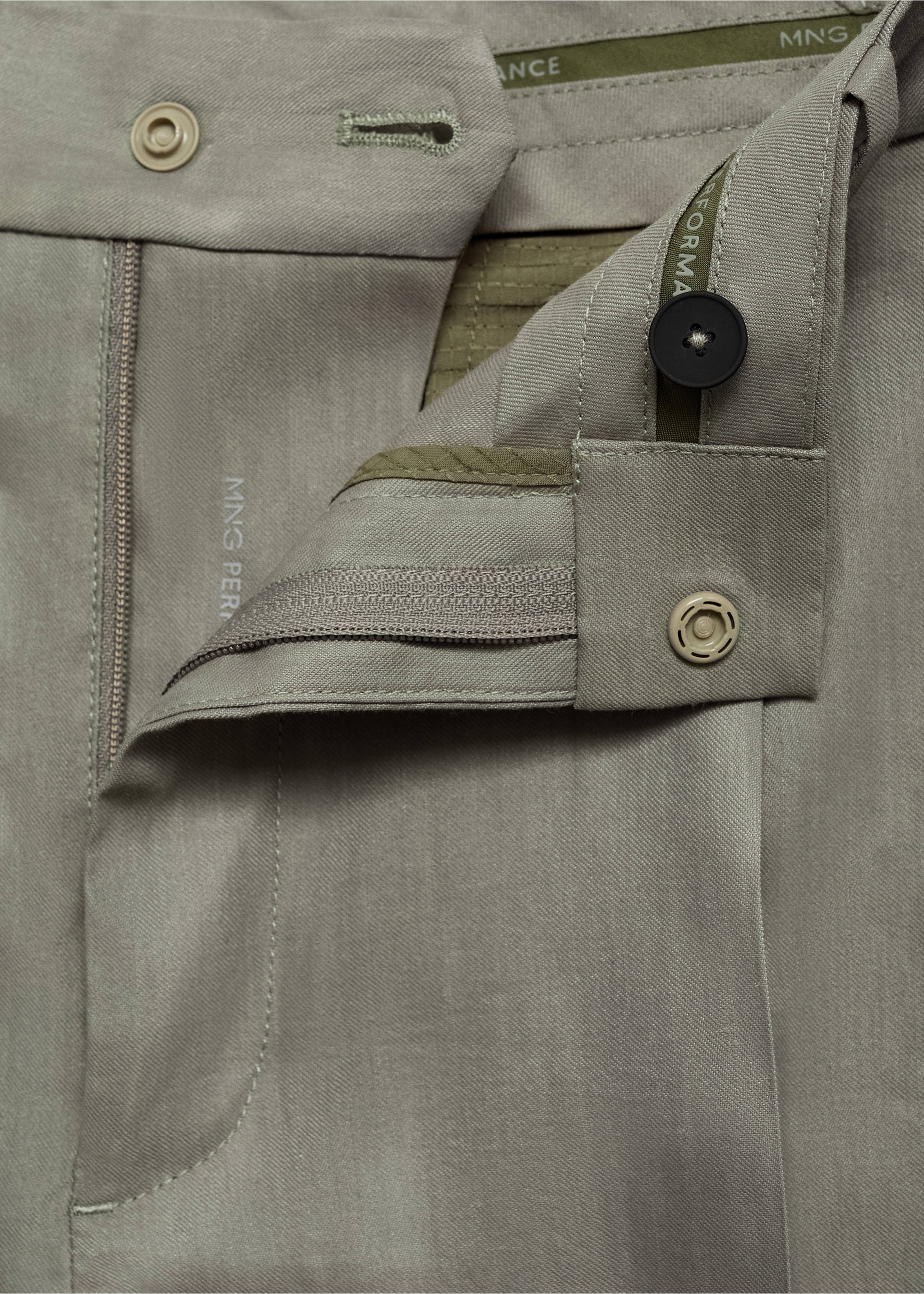 Pleated linen trousers - Details of the article 8, Olive Green. Ref: 17081136-00.