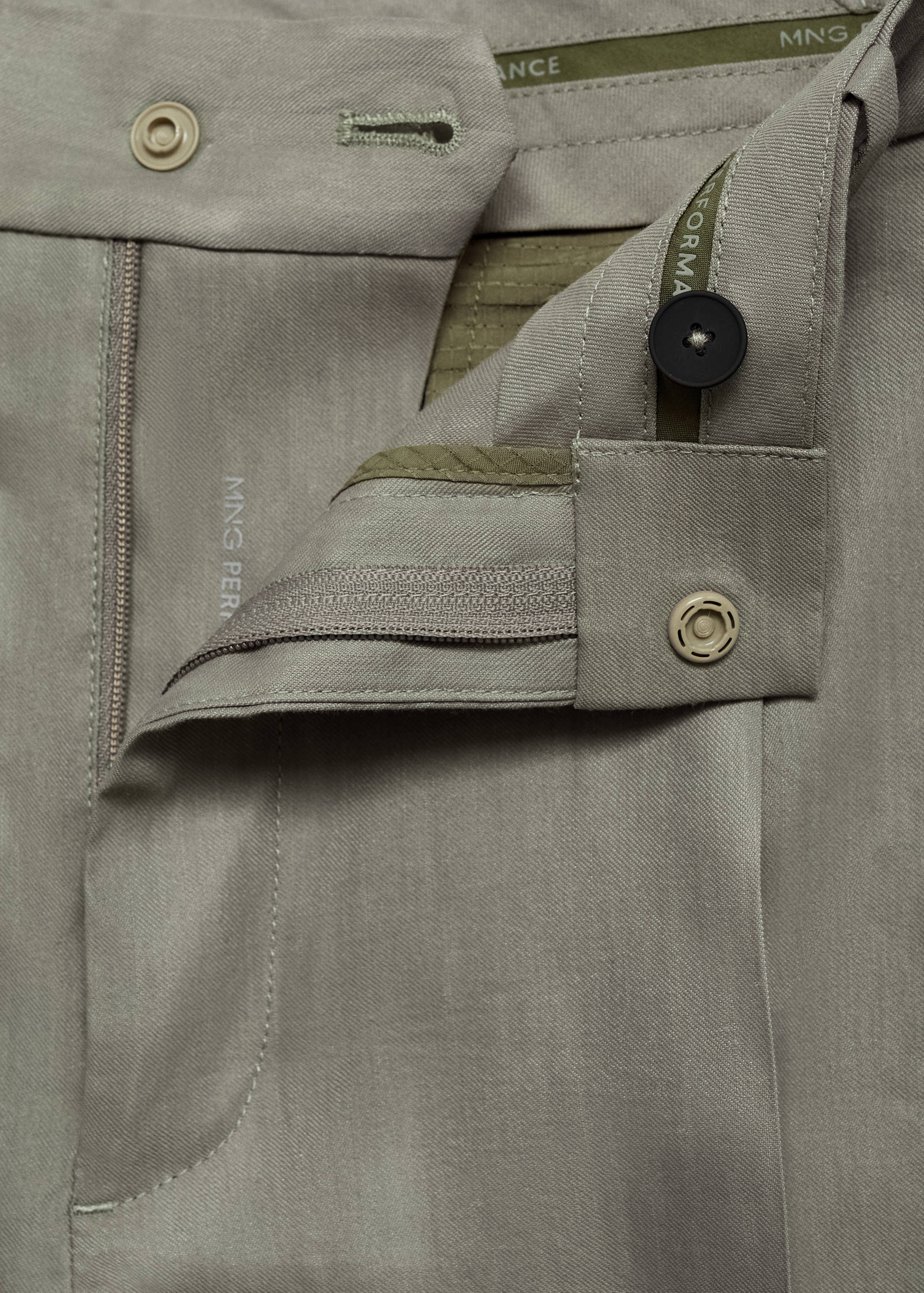 Pleated linen trousers - Details of the article 8