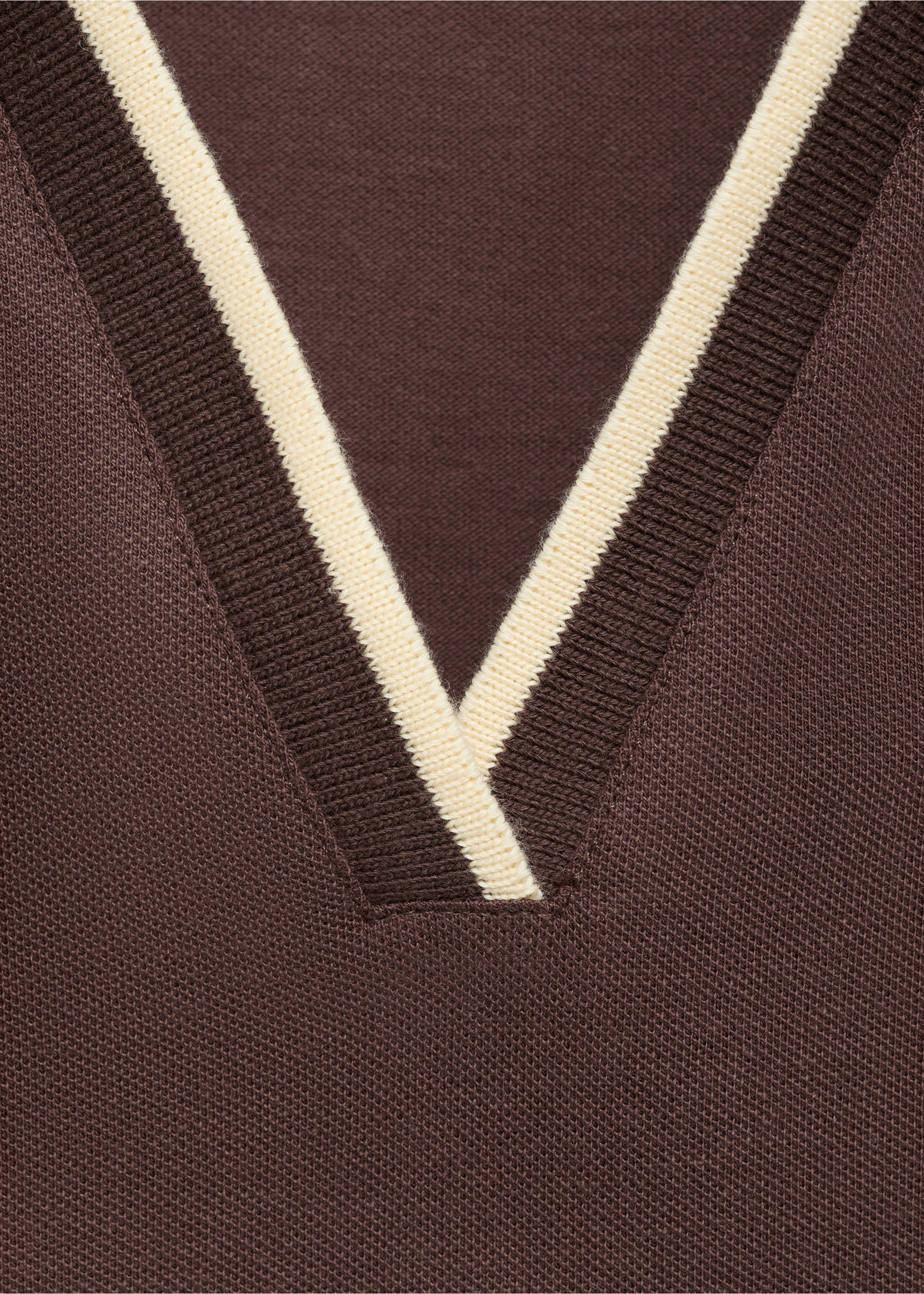 Polokleid mit Spaghettiträgern - Detail des Artikels 8, Schokolade. Ref: 17081144-00.