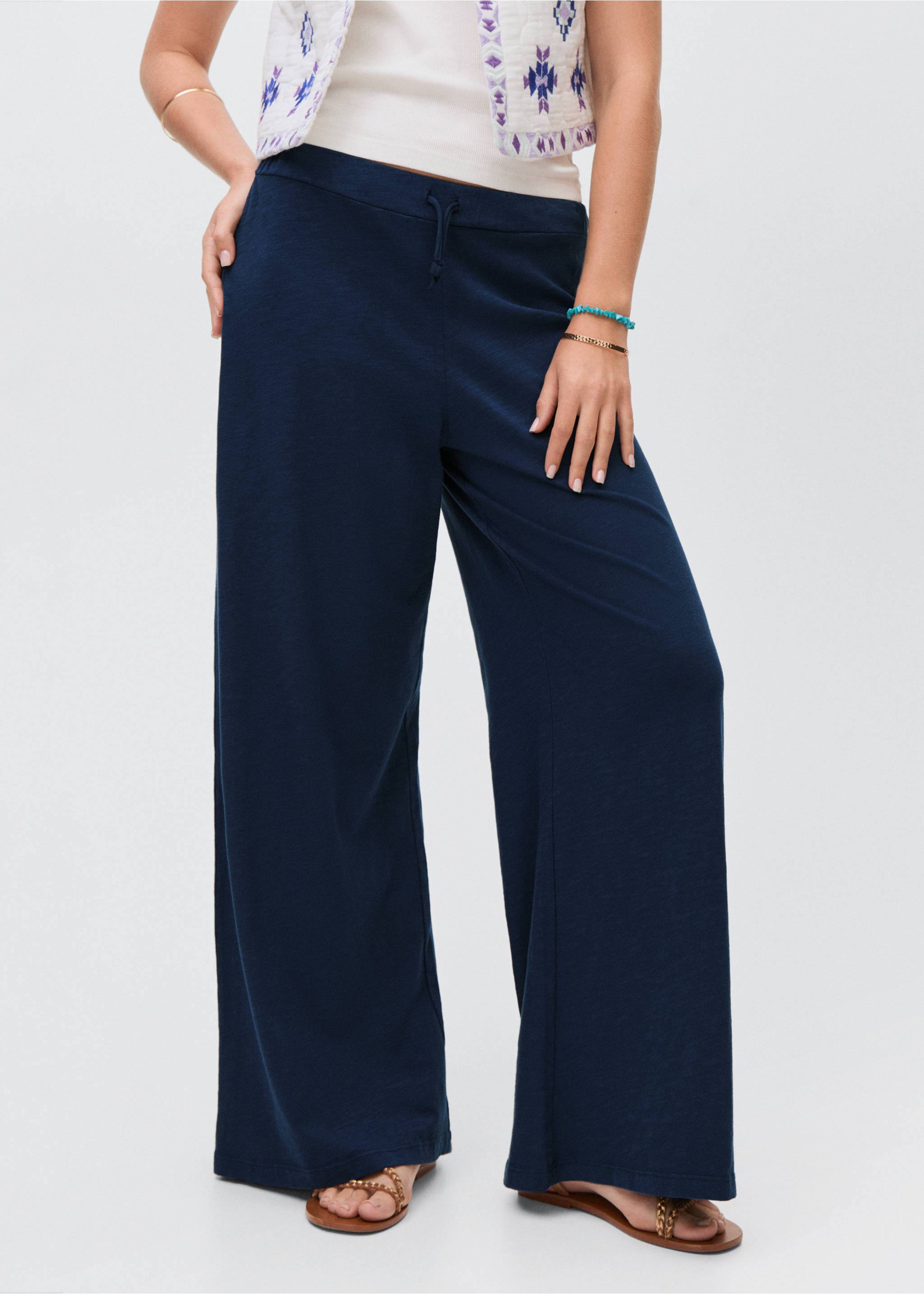 Cotton jogger-style trousers - Details of the article 6, Navy. Ref: 17081145-00.