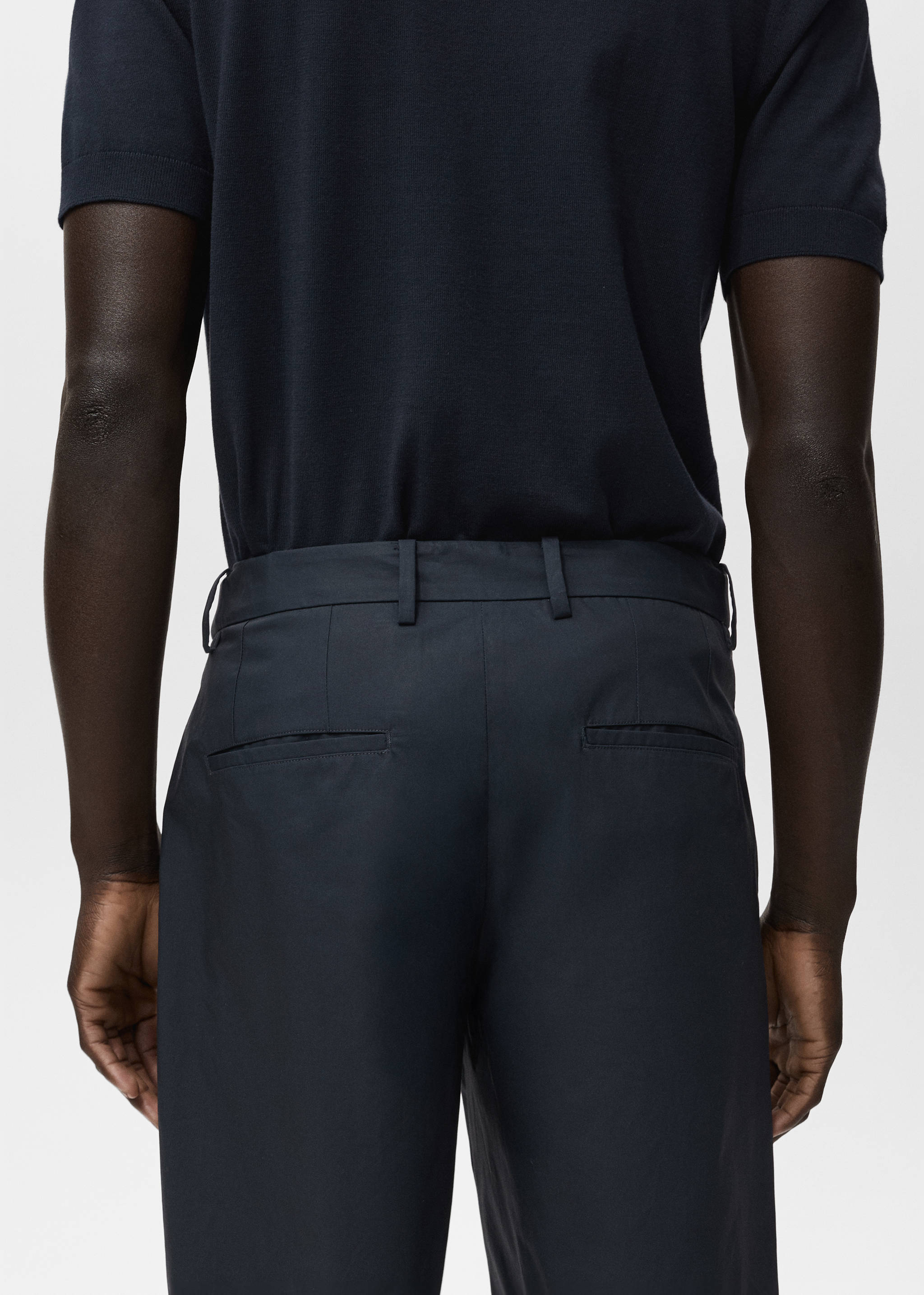 Cotton bermuda shorts with an interior elastic strip - Details of the article 3