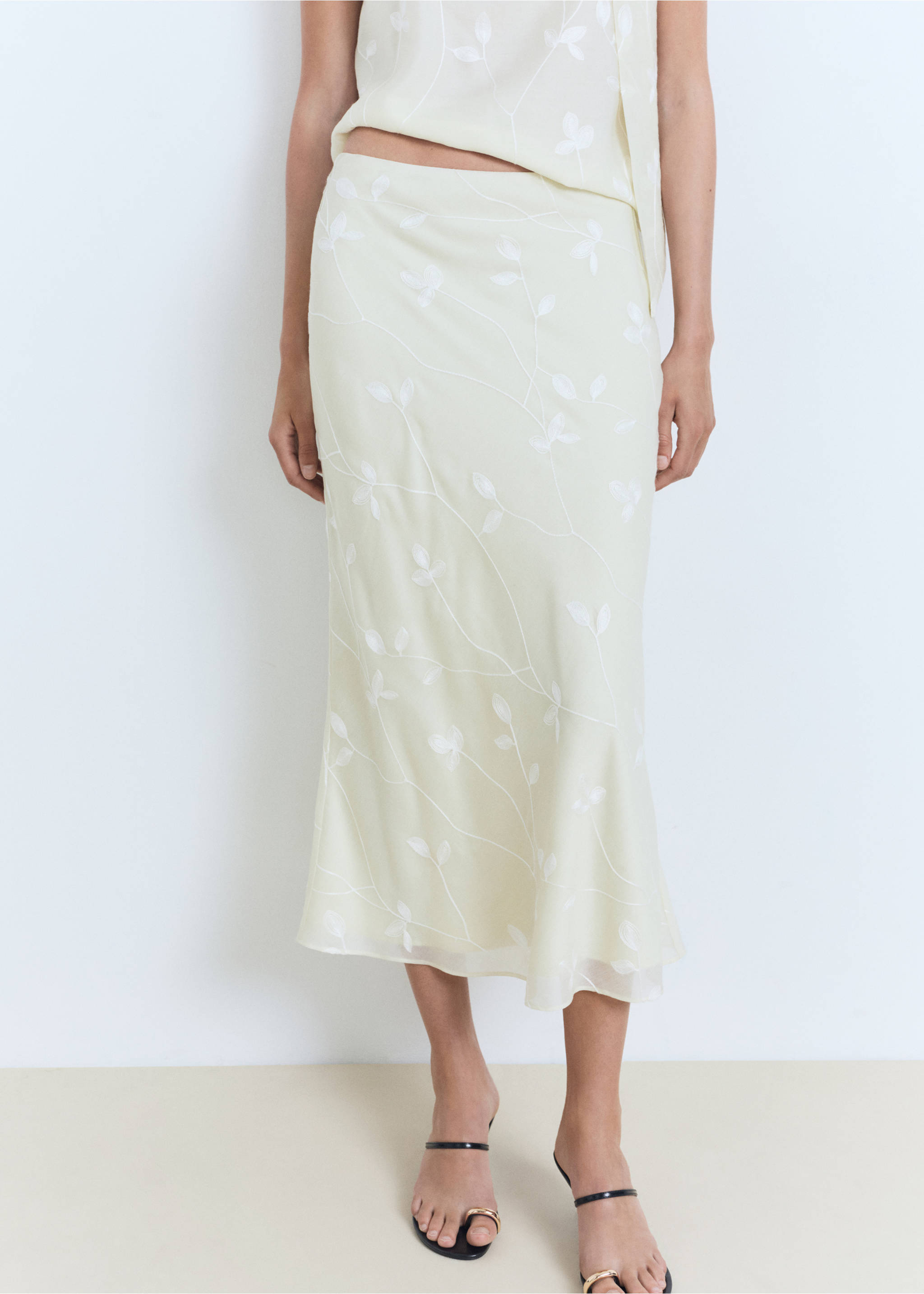 Flowers midi skirt - Medium plane, Ecru. Ref: 17081167-00.