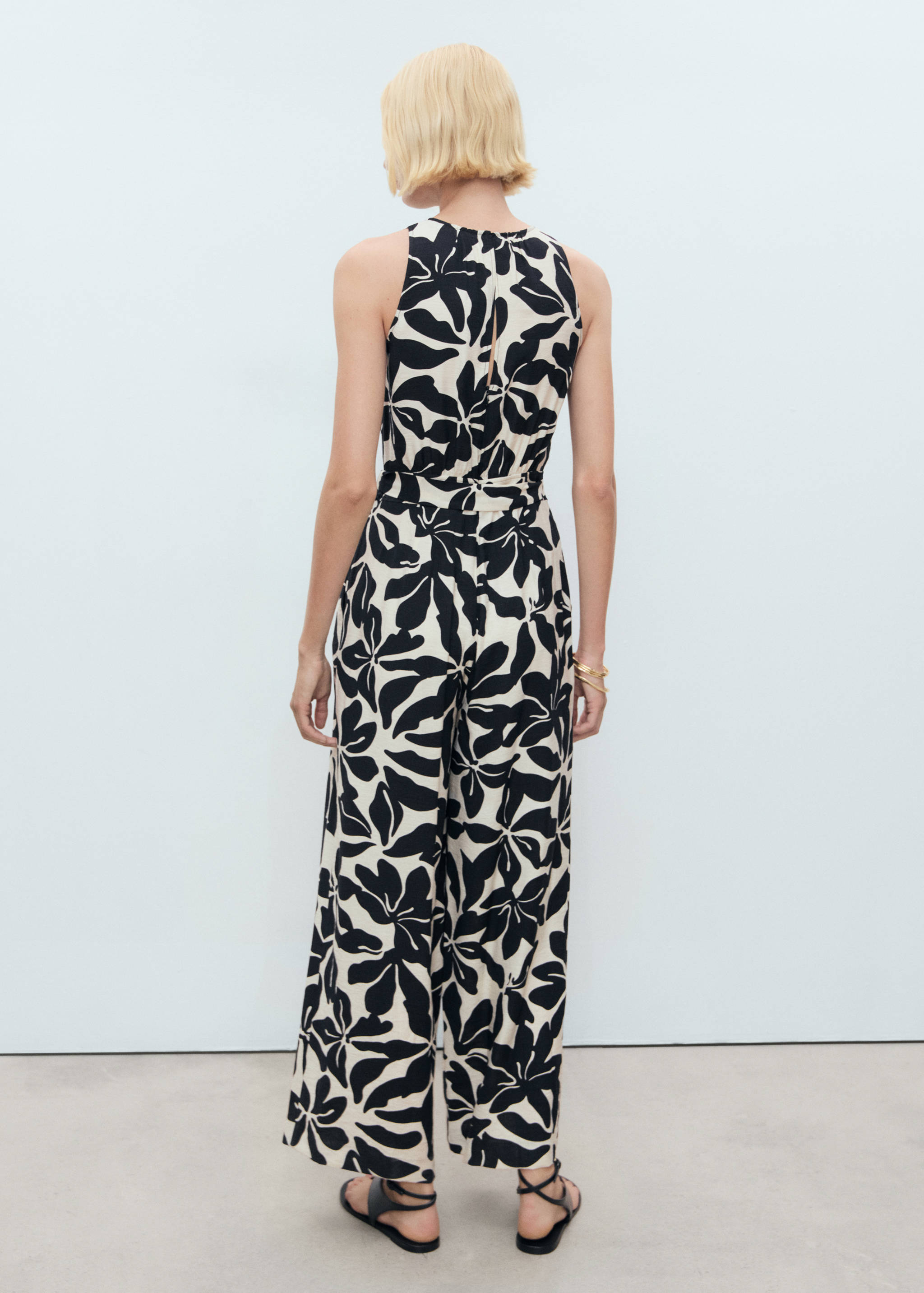 Belt printed jumpsuit - Reverse of the article
