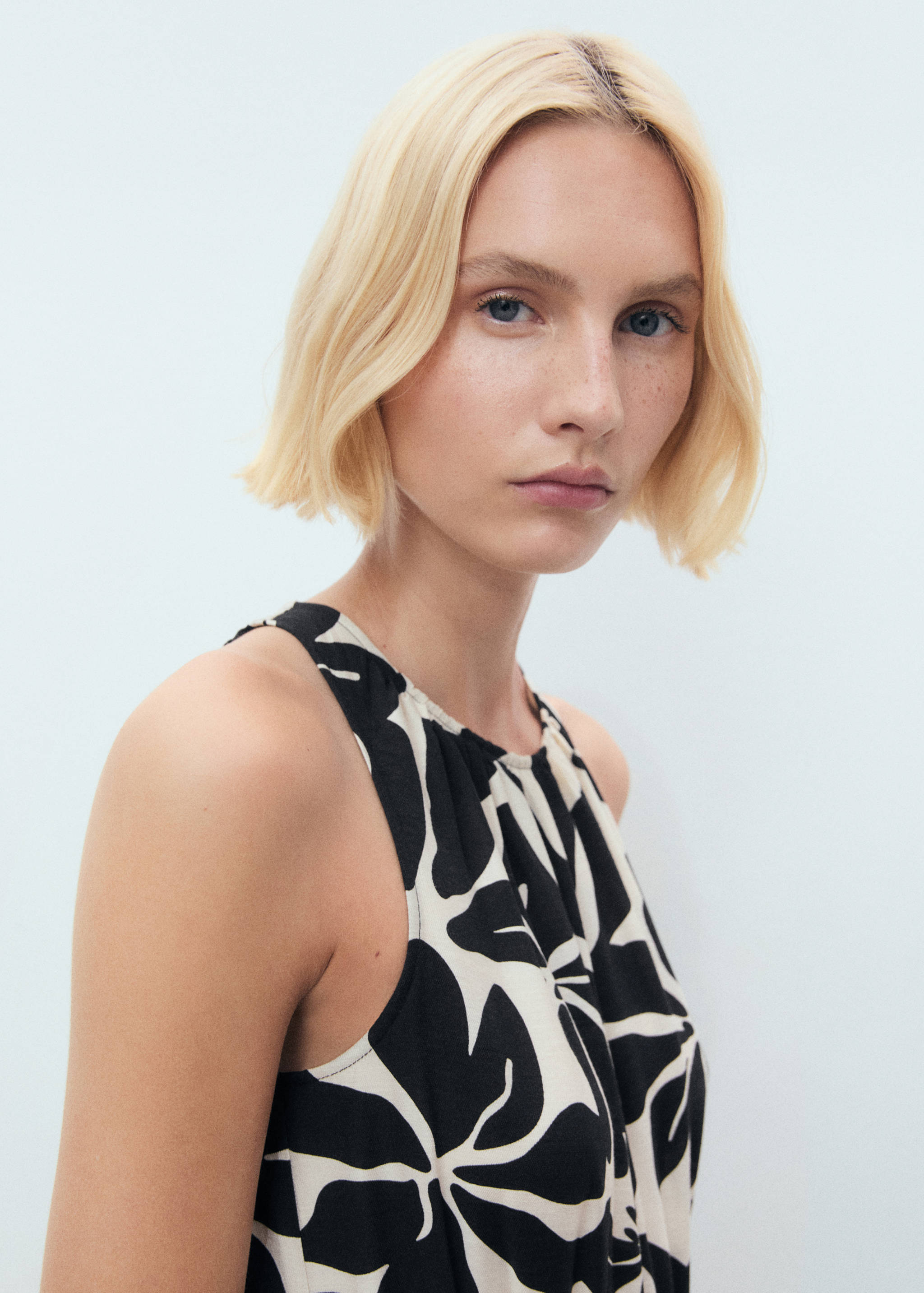 Belt printed jumpsuit - Details of the article 1