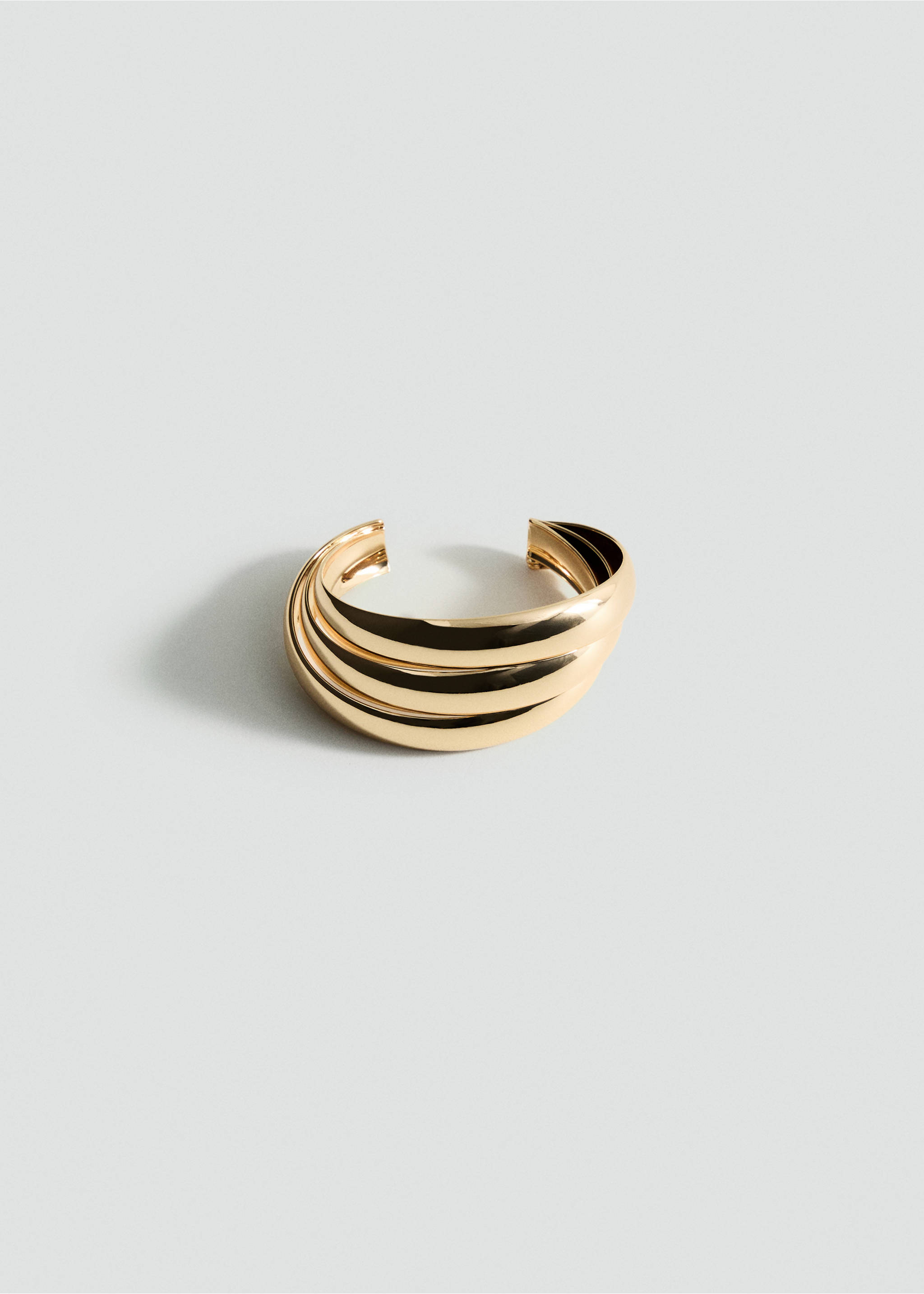 Rigid bracelet with relief - Article without model, Gold. Ref: 17081192-00.