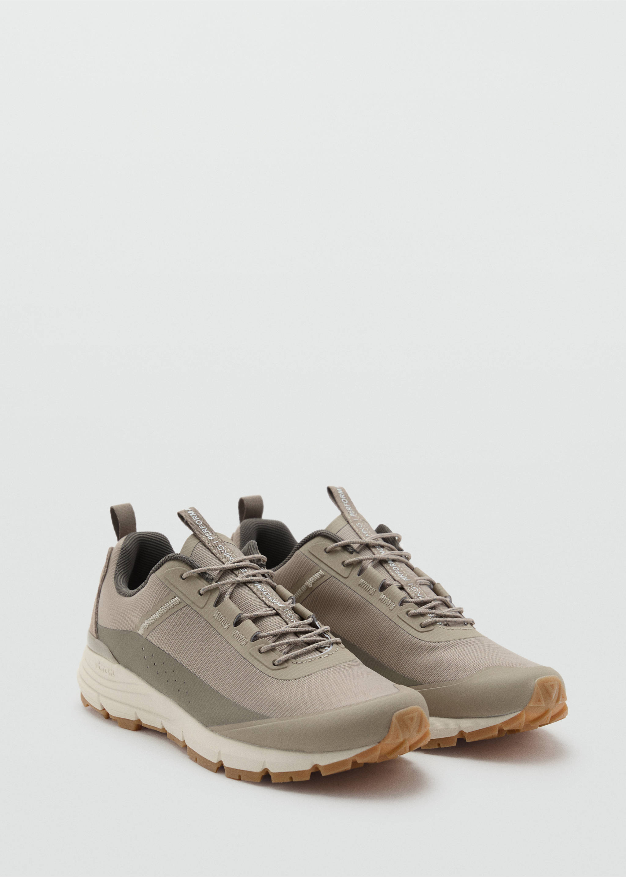 Trainers with VIBRAM® sole - Medium plane, Beige. Ref: 17081199-00.