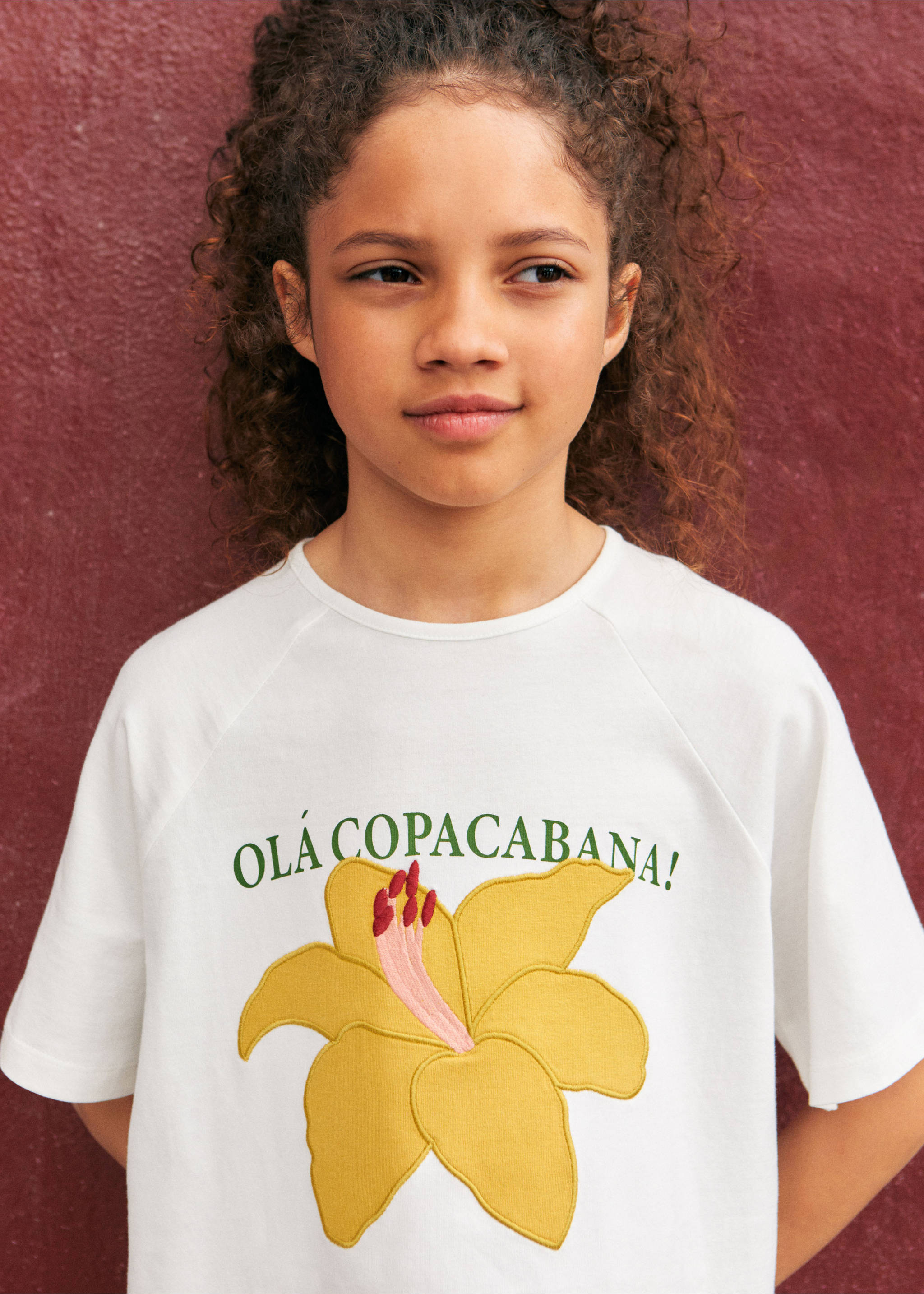 Embroidered short-sleeved t-shirt - Details of the article 5, Off White. Ref: 17081225-00.