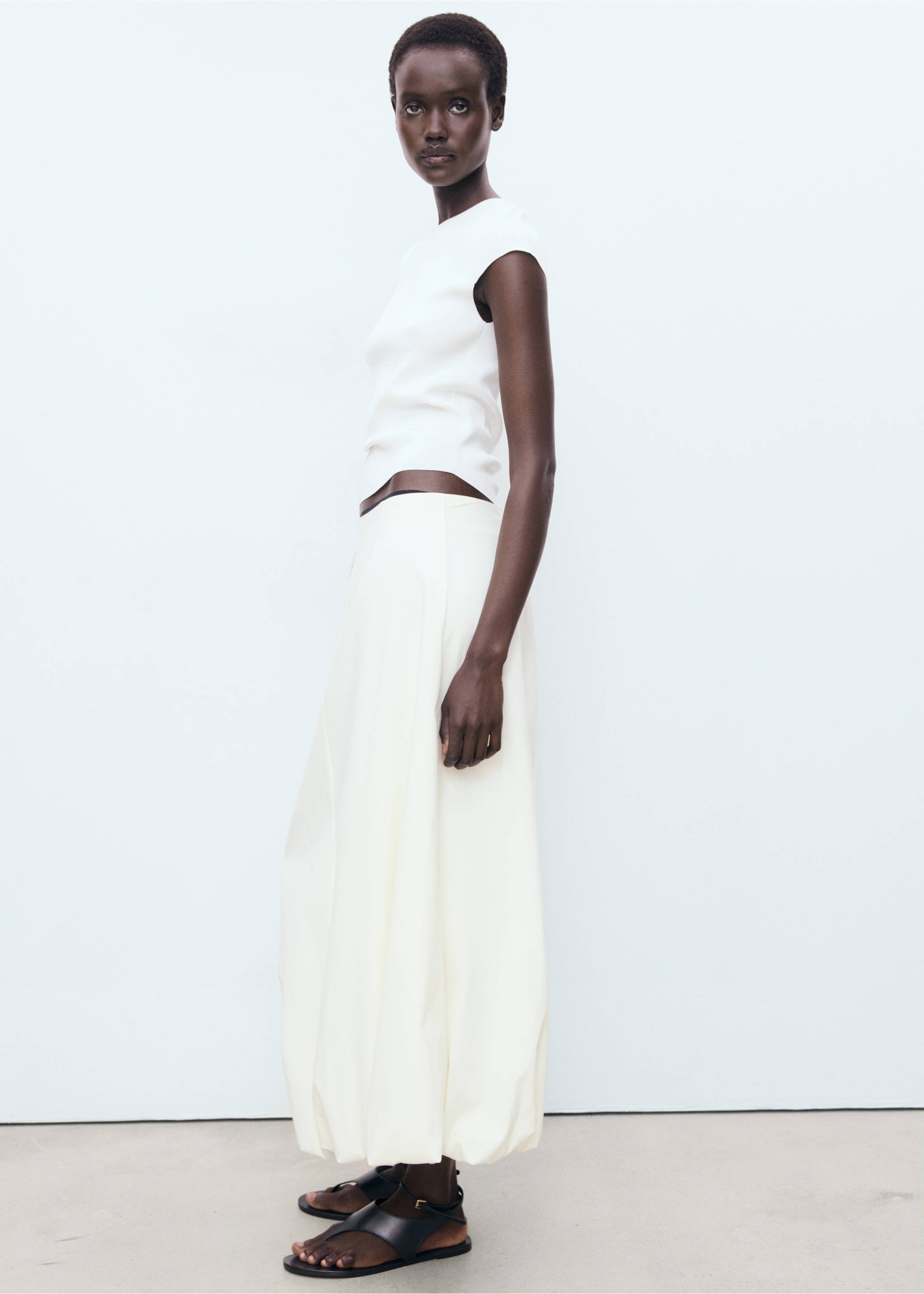 Lange ballonrok - Detail van het artikel 1, Ecru. Ref: 17081236-00.