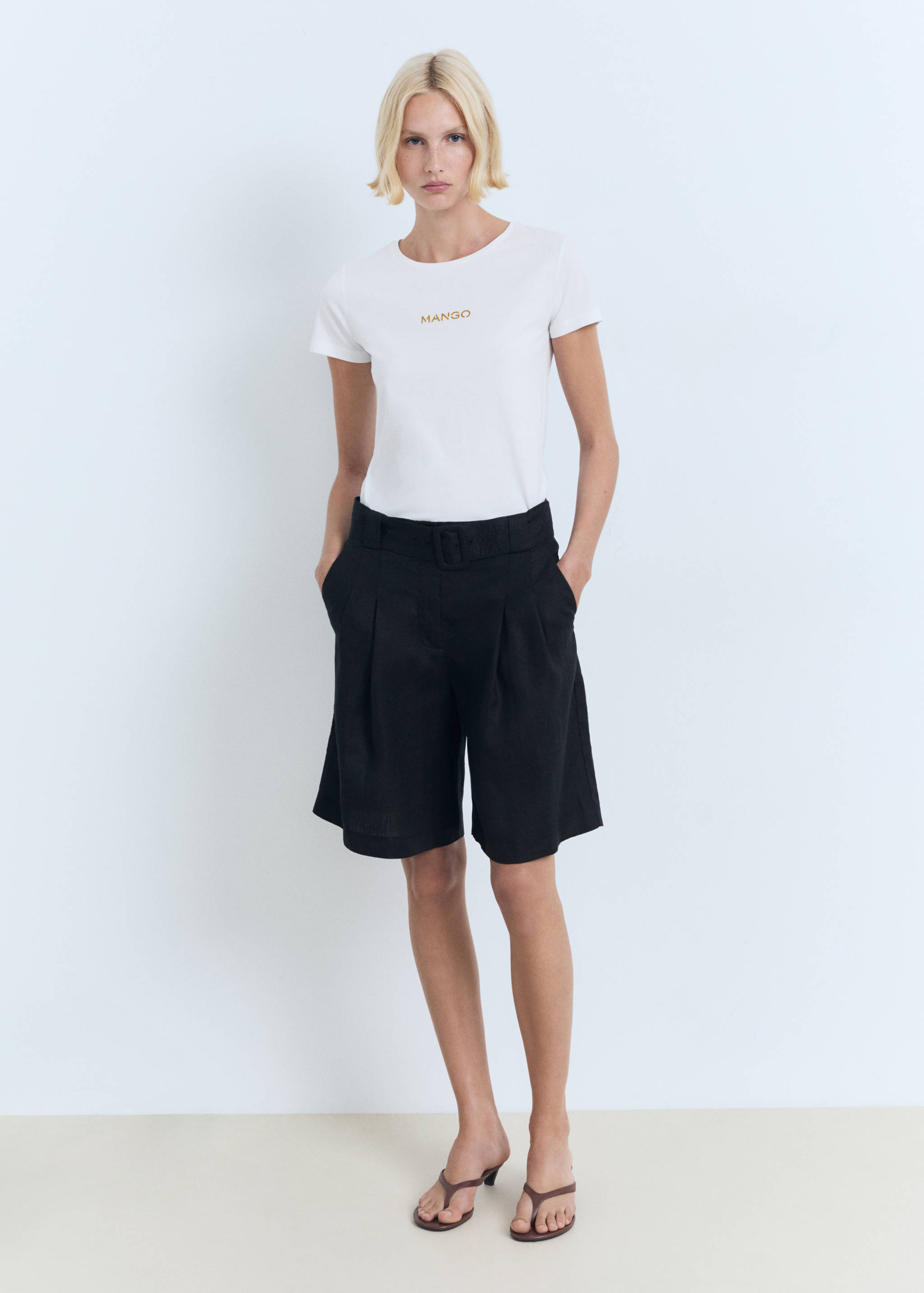 T-shirt logo en coton - Plan général