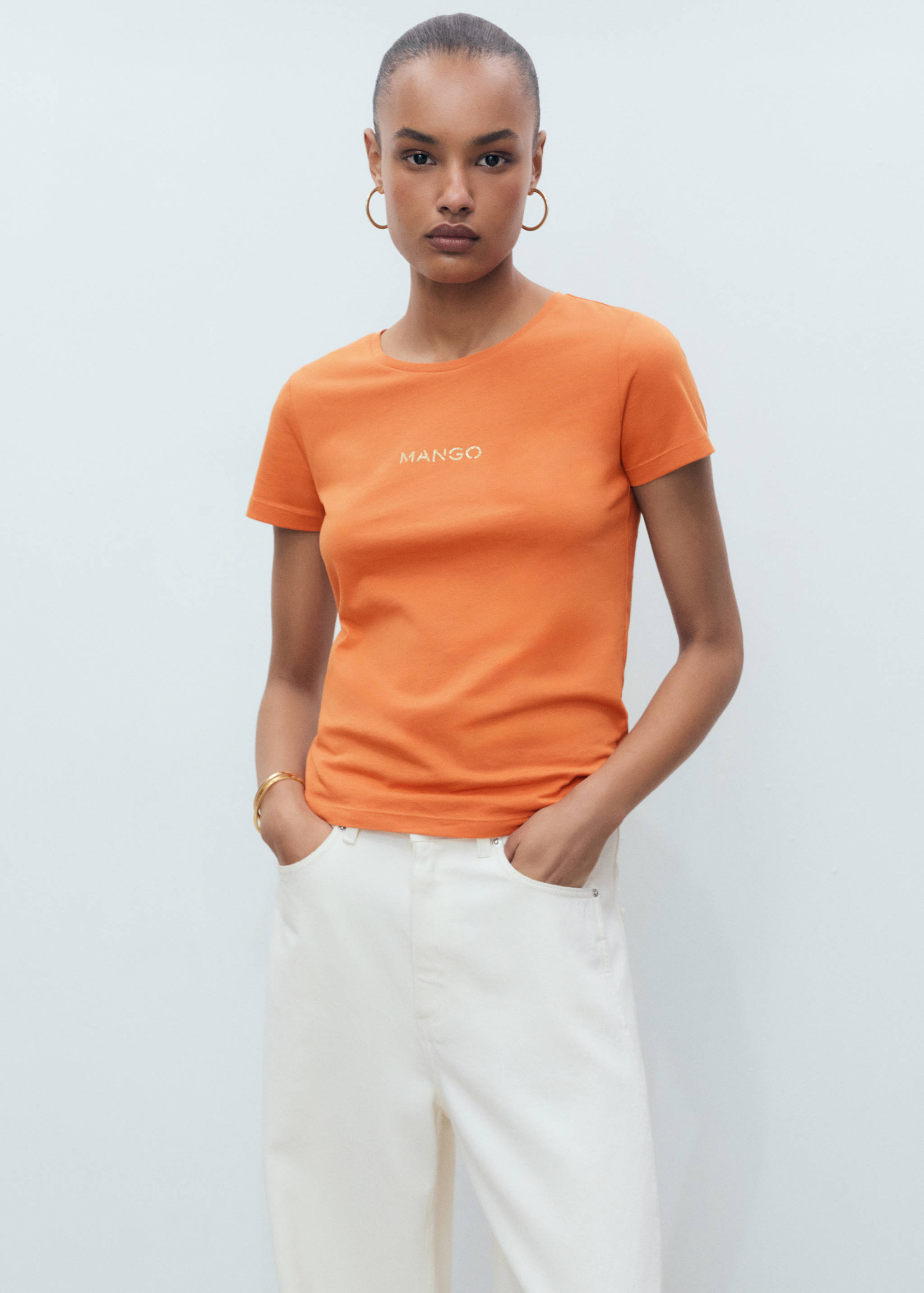 T-shirt logo en coton - Plan moyen