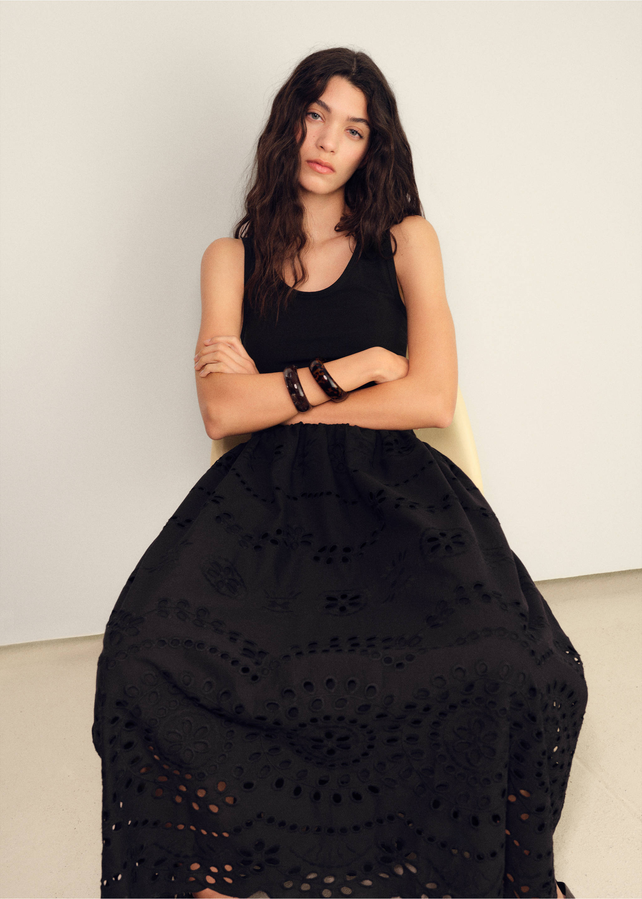 Openwork embroidered combined dress - Details of the article 1, Black. Ref: 17081242-00.