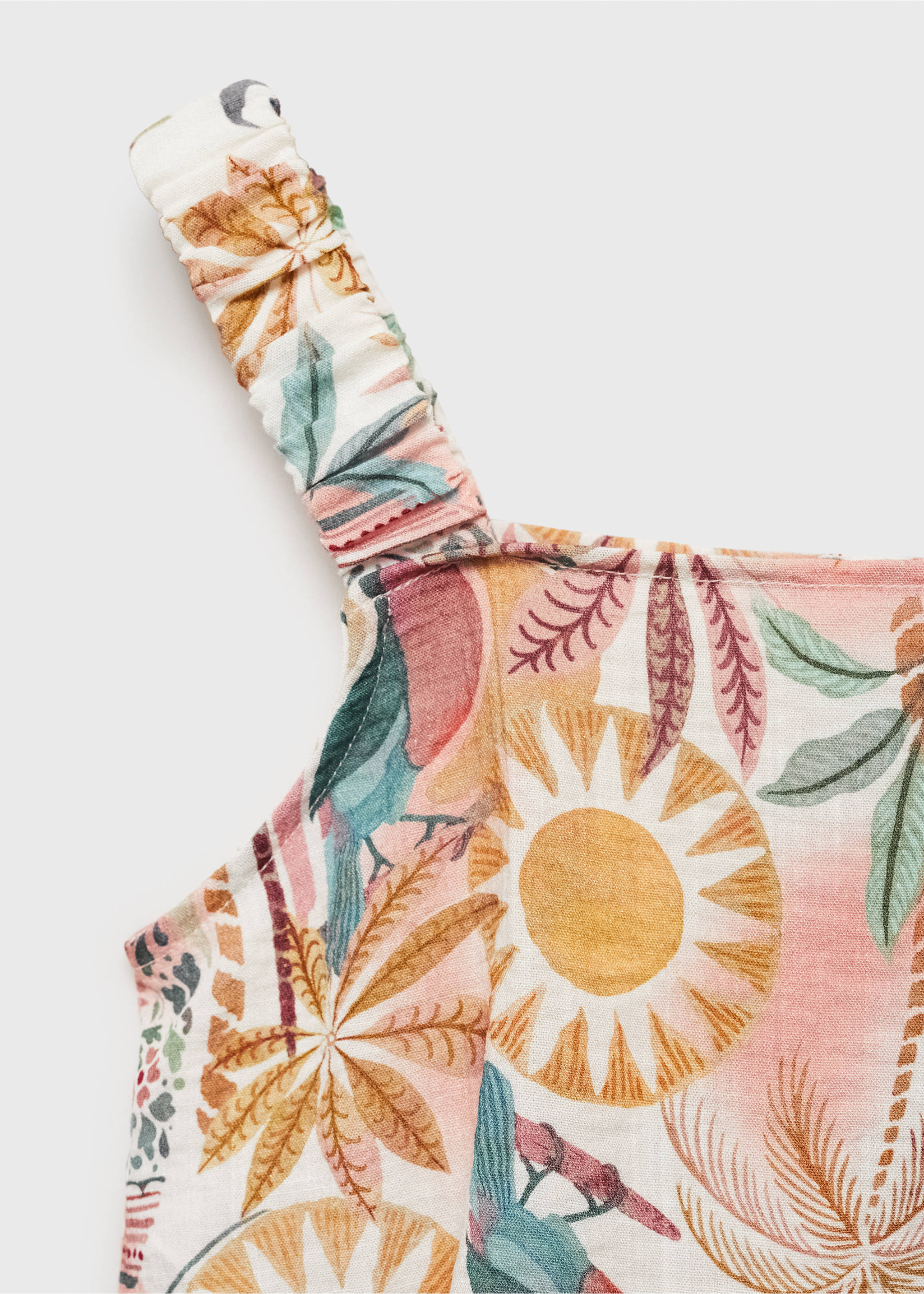 Asymmetrical printed blouse - Details of the article 8, Pink. Ref: 17081252-00.
