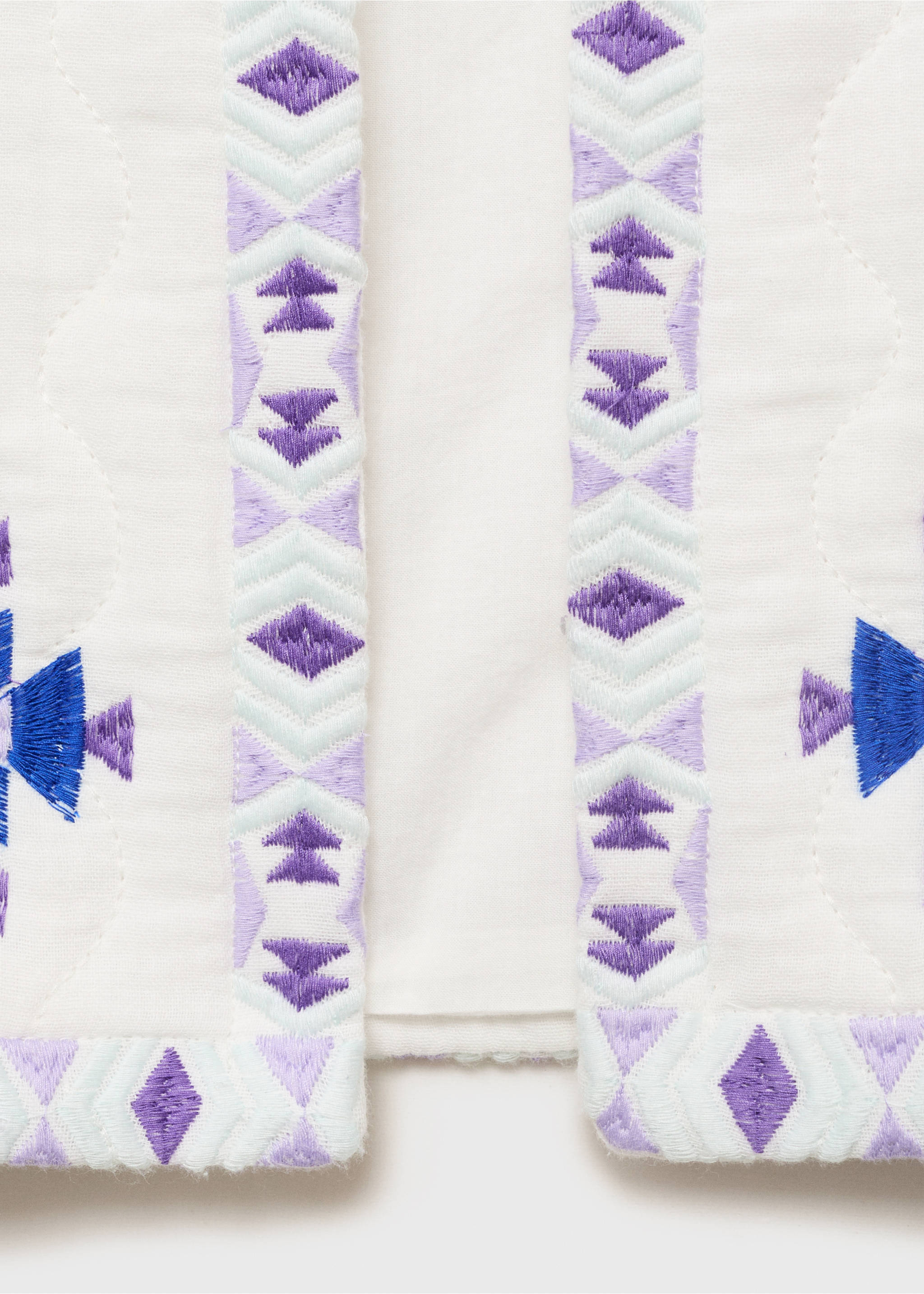 Ethnic embroidered waistcoat - Details of the article 0, Off White. Ref: 17081257-00.