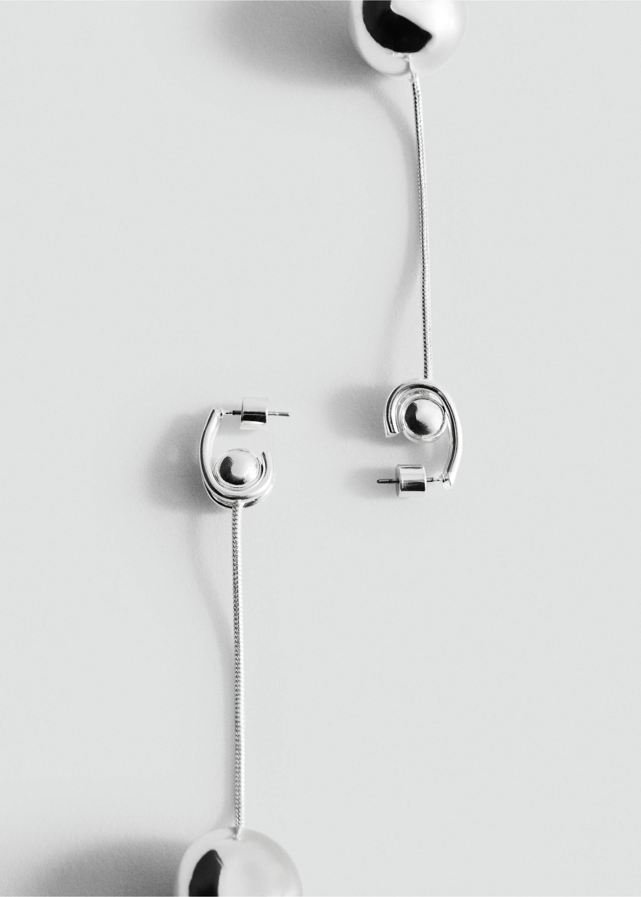 Draadoorbellen met bolletjes - Detail van het artikel 1, Zilver. Ref: 17081263-00.