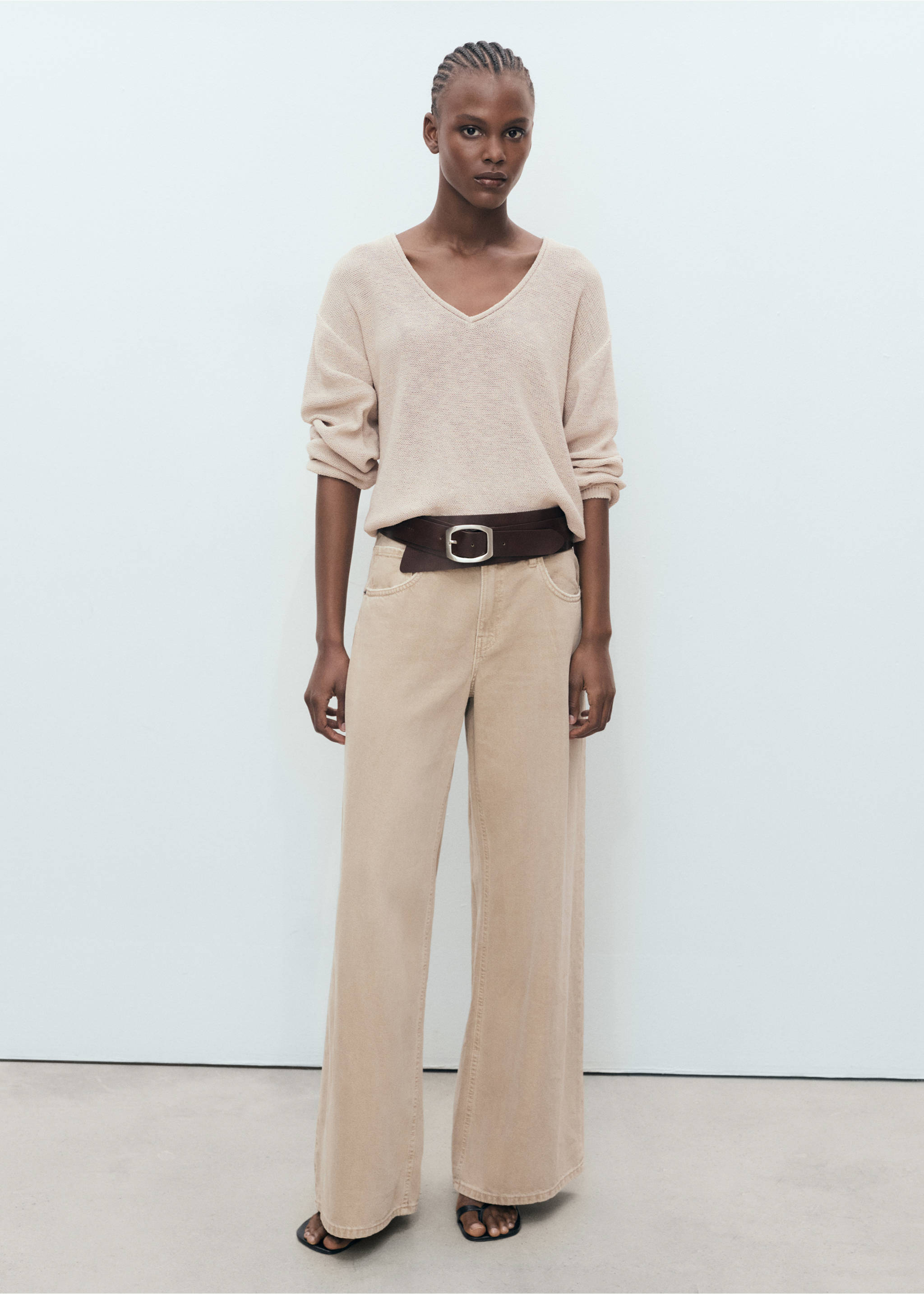 Pull-over maille col en V - Plan général, Beige. Ref: 17081272-00.