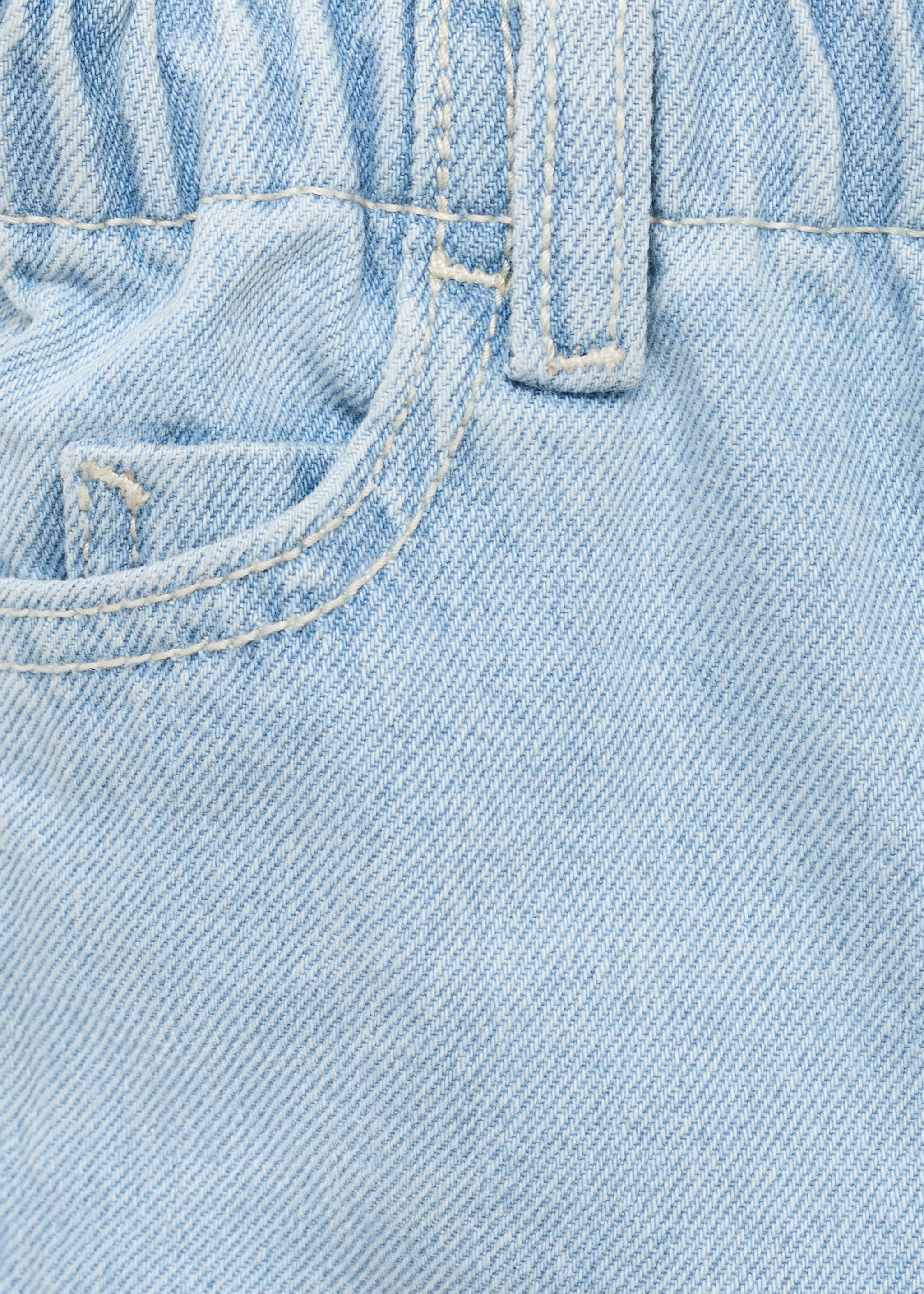 Paperbag-Jeans mit Knöpfen - Detail des Artikels 0, Hellblau. Ref: 17081517-00.