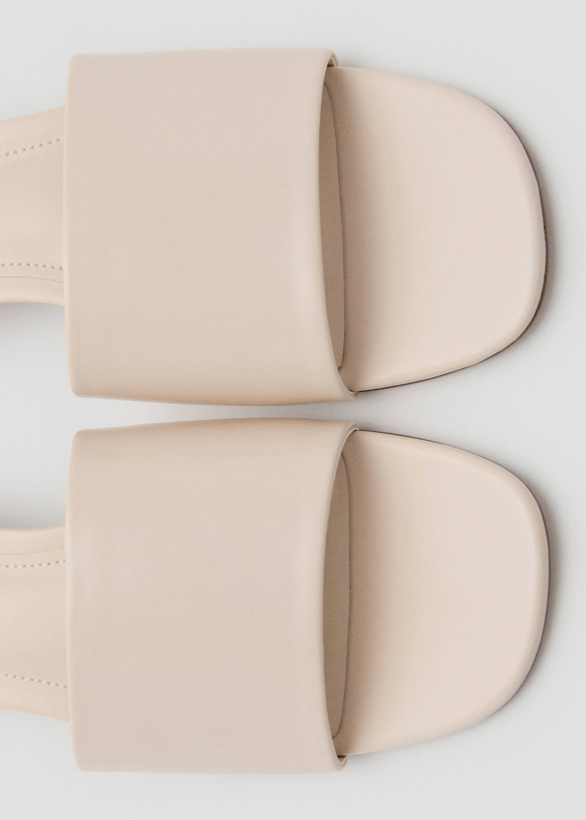Riemchensandalen mit Blockabsatz - Detail des Artikels 2