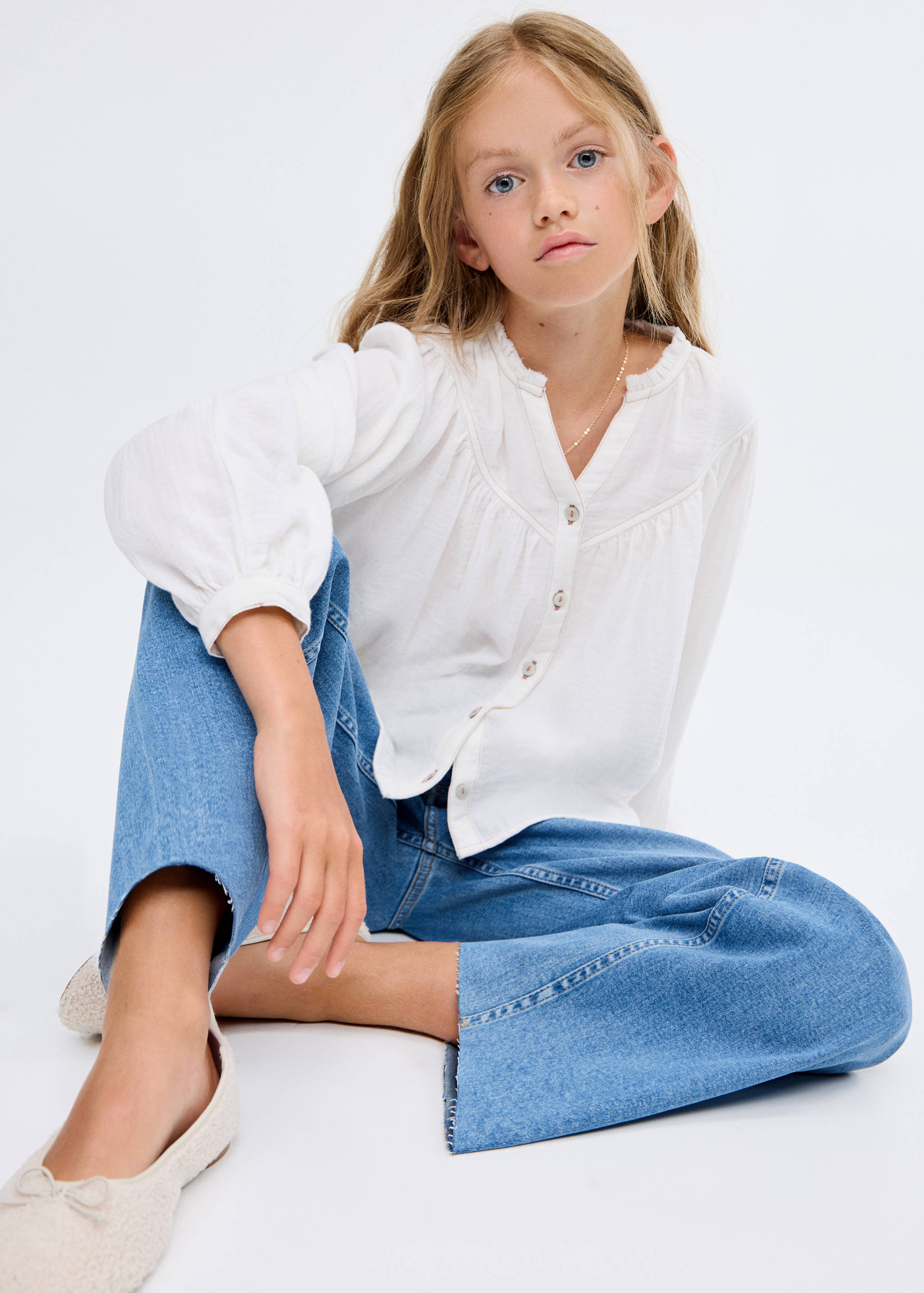 Wideleg-jeans fransad fåll - Bild av mittparti