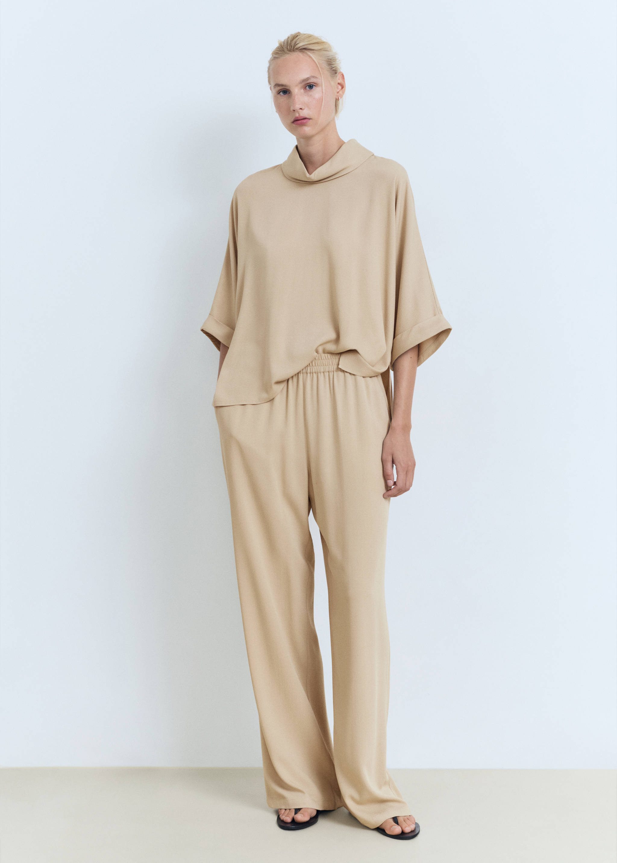 Fließende Oversized-Bluse - Allgemeine Ansicht