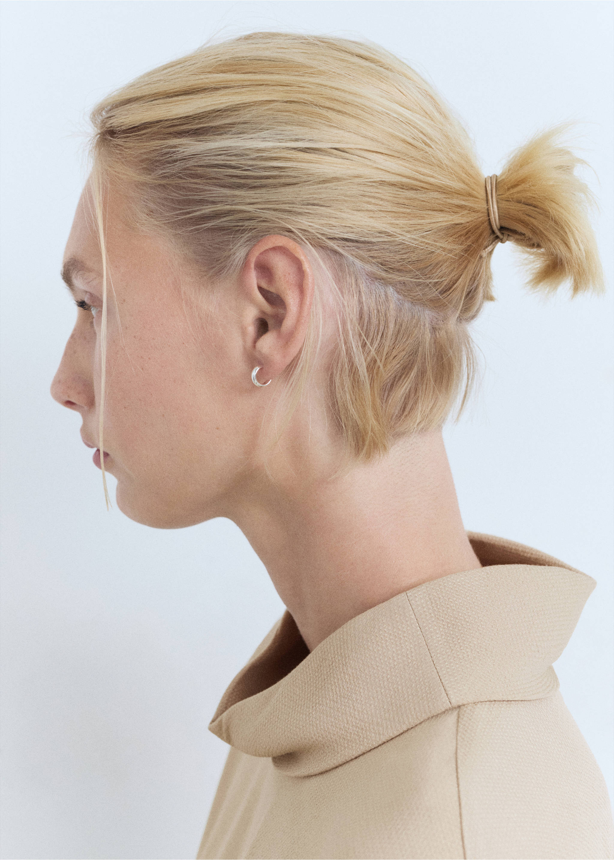 Fließende Oversized-Bluse - Detail des Artikels 1, Beige. Ref: 17082535-00.