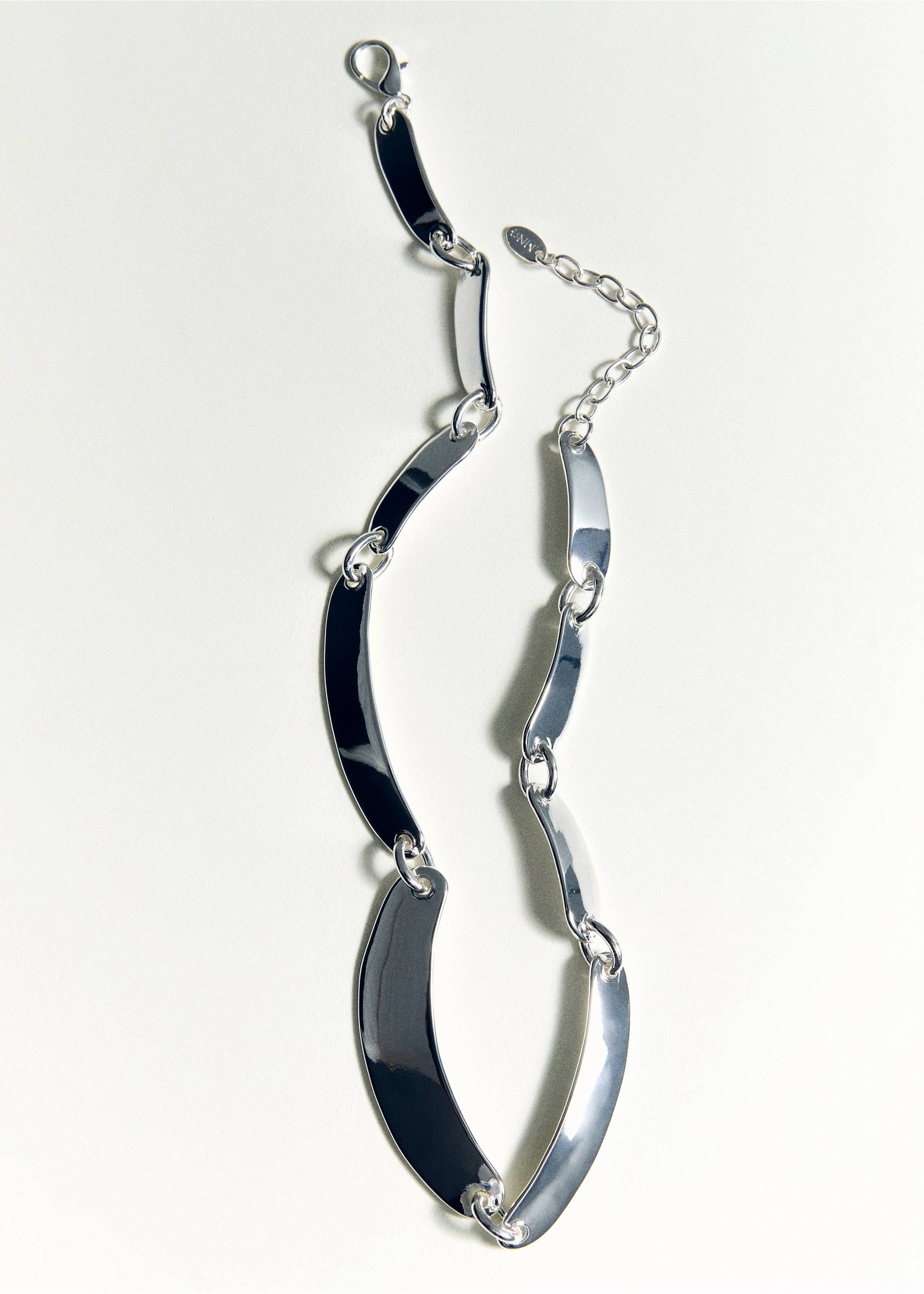 Metal plate necklace - Details of the article 1, Silver. Ref: 17082544-00.