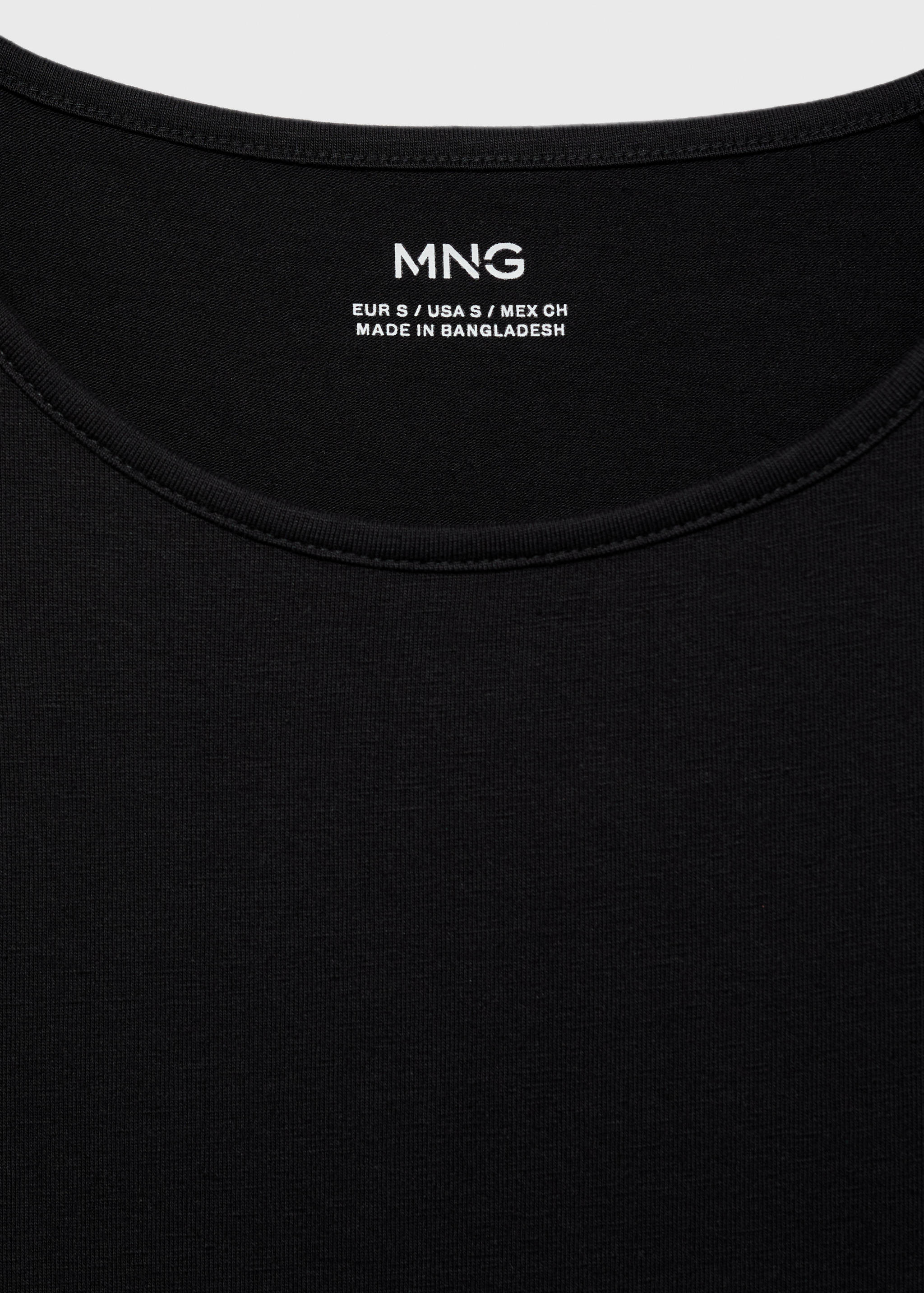 Lange gebreide jurk - Detail van het artikel 8