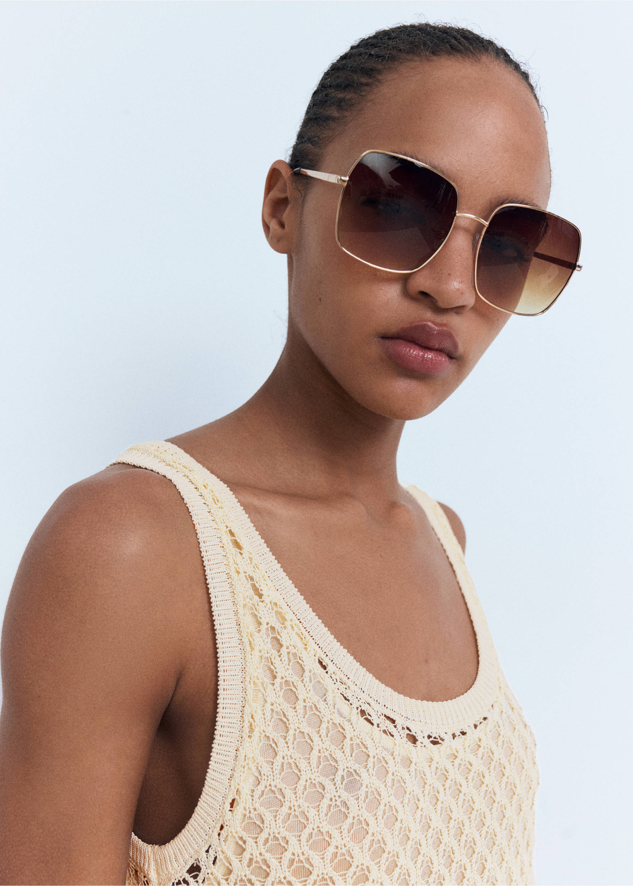 Crochet top with straps - Details of the article 1, Ecru. Ref: 17082903-00.