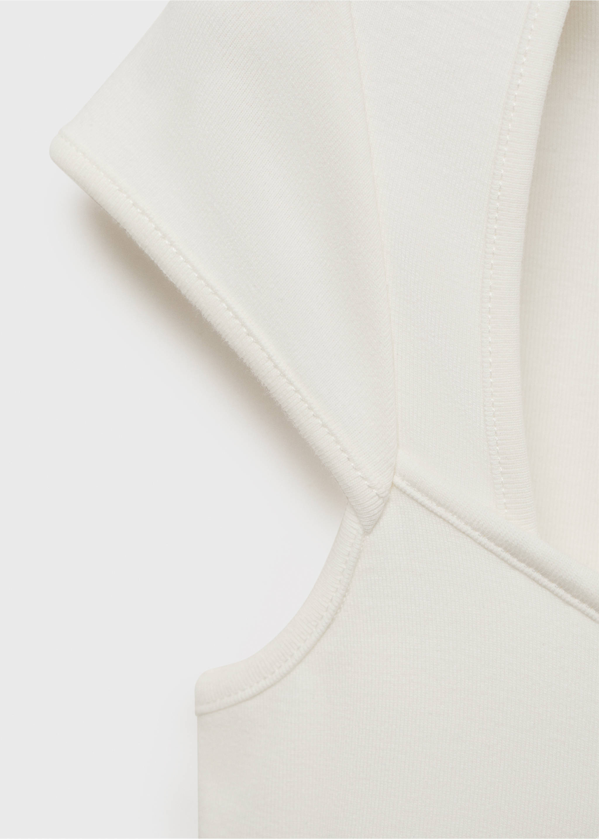 T-shirt en coton décolleté plongeant - Détail de l'article 8, Blanc cassé. Ref: 17082905-00.